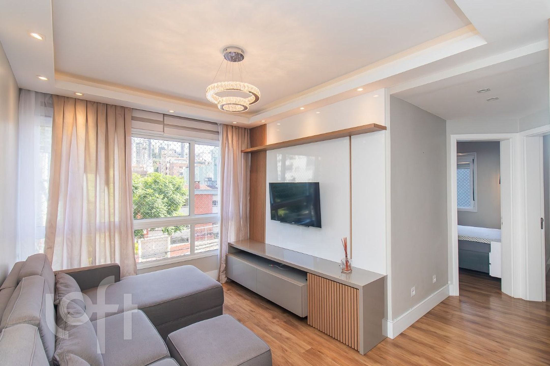 Apartamento com 61m², 2 dormitórios, 1 suíte, 1 vaga, Petrópolis em Porto Alegre