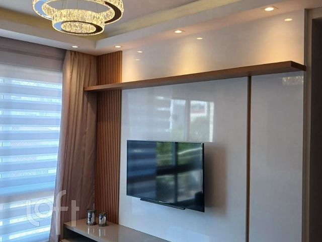 Apartamento com 61m², 2 dormitórios, 1 suíte, 1 vaga, Petrópolis em Porto Alegre