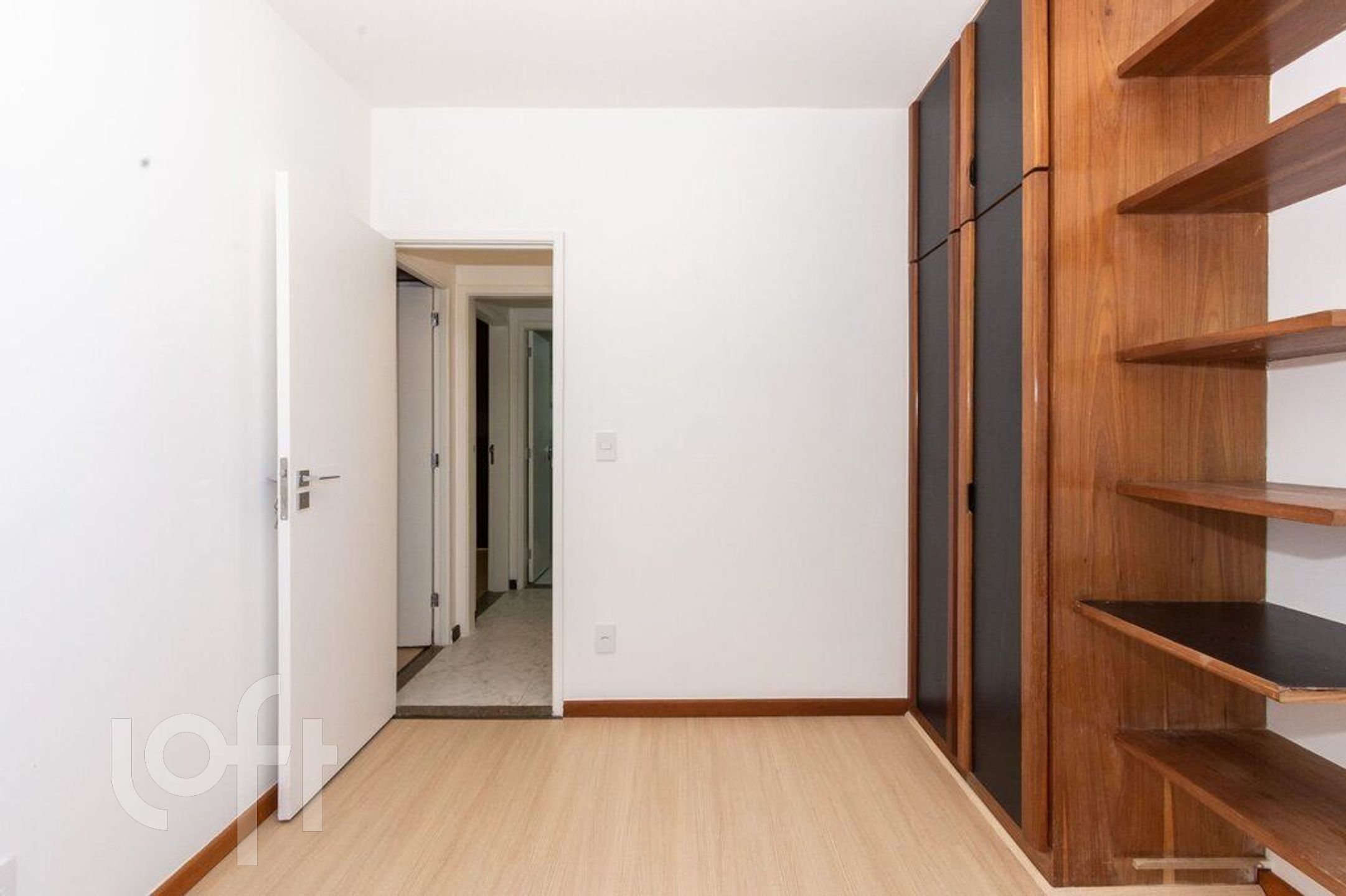 Apartamento à venda com 3 quartos, 94m² - Foto 5