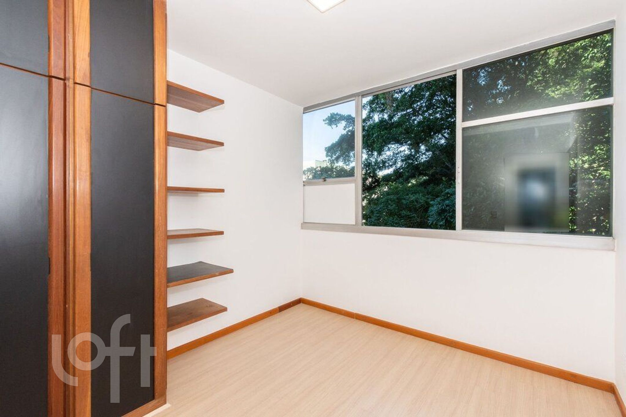 Apartamento à venda com 3 quartos, 94m² - Foto 7