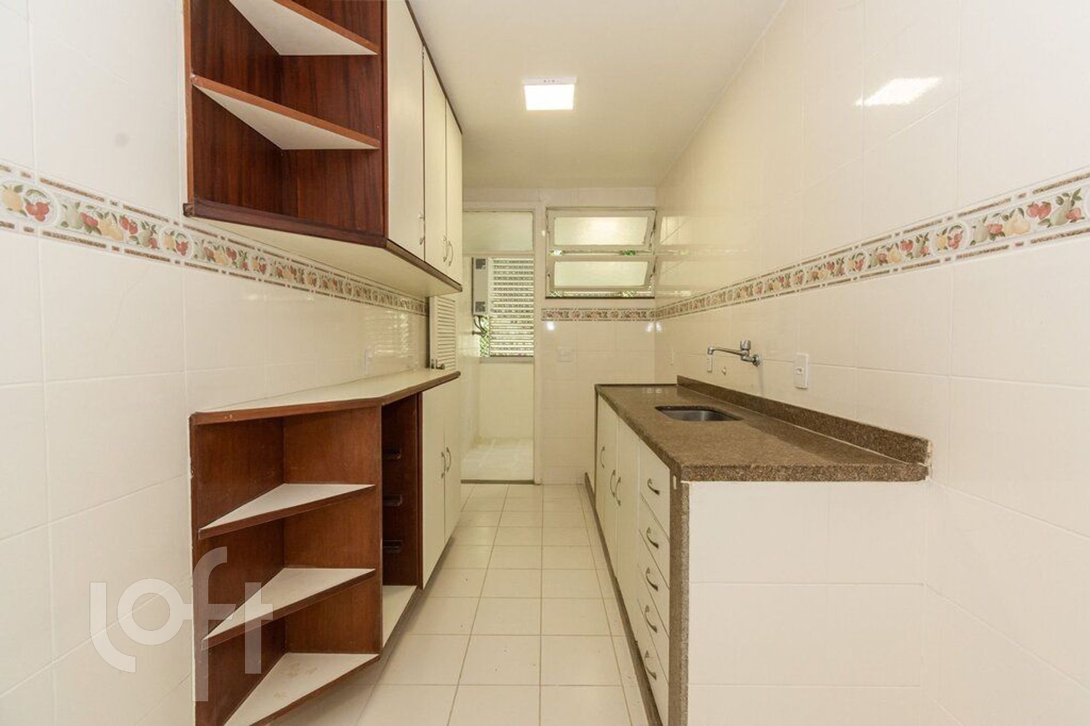 Apartamento à venda com 3 quartos, 94m² - Foto 17