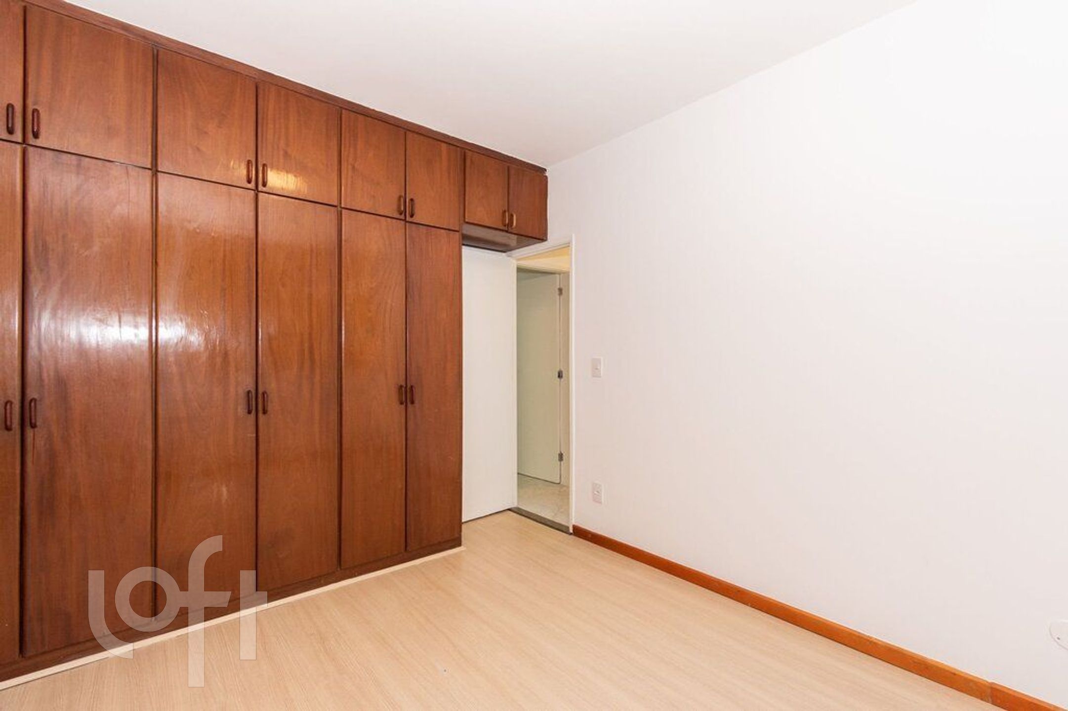 Apartamento à venda com 3 quartos, 94m² - Foto 13