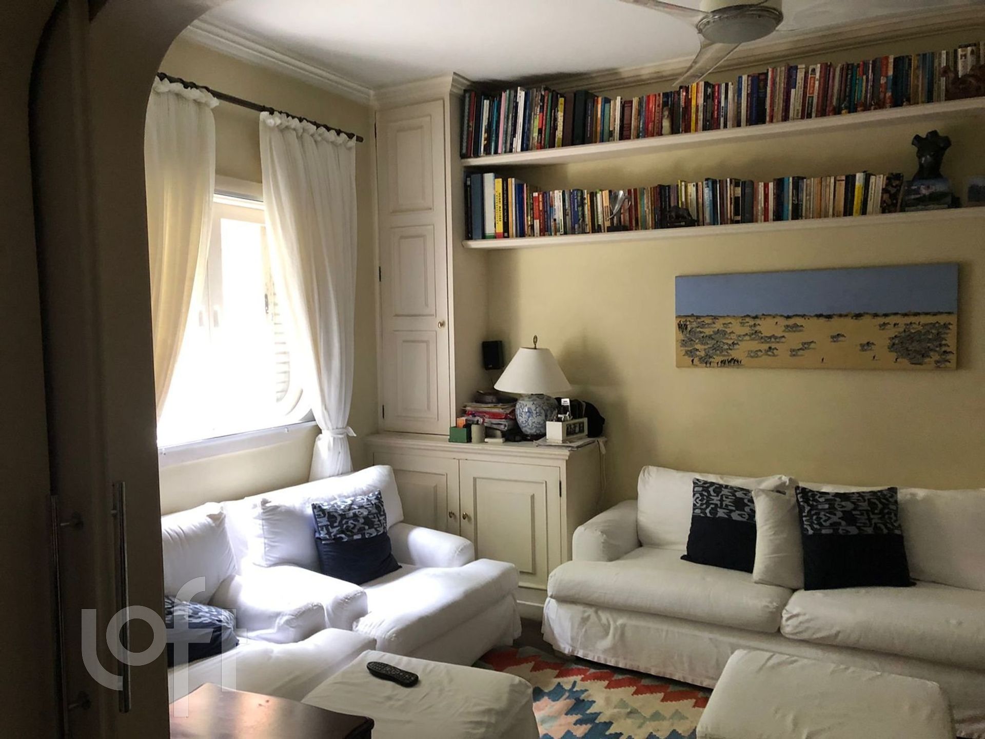 Apartamento à venda com 3 quartos, 245m² - Foto 2