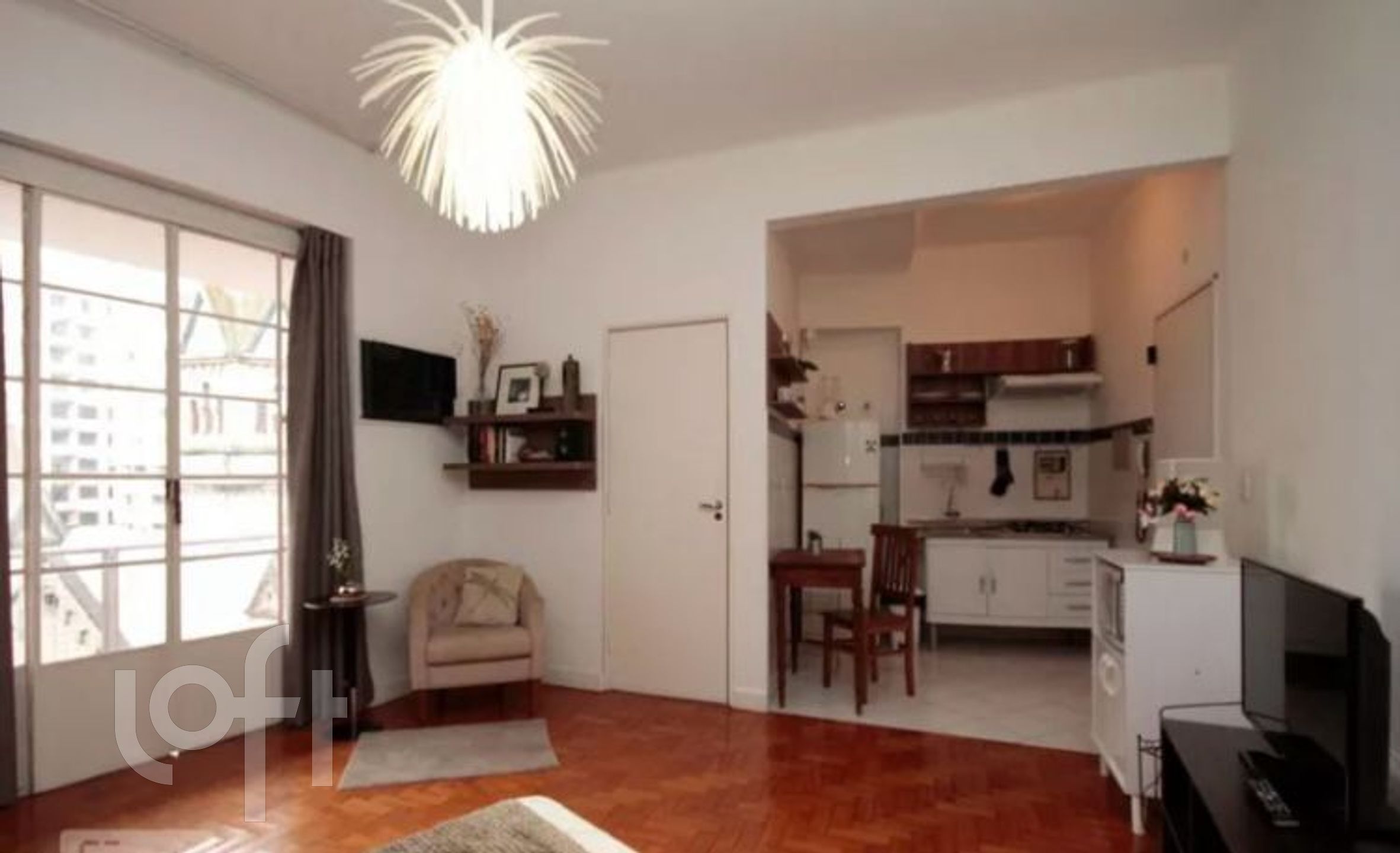 Apartamento à venda com 1 quarto, 42m² - Foto 1