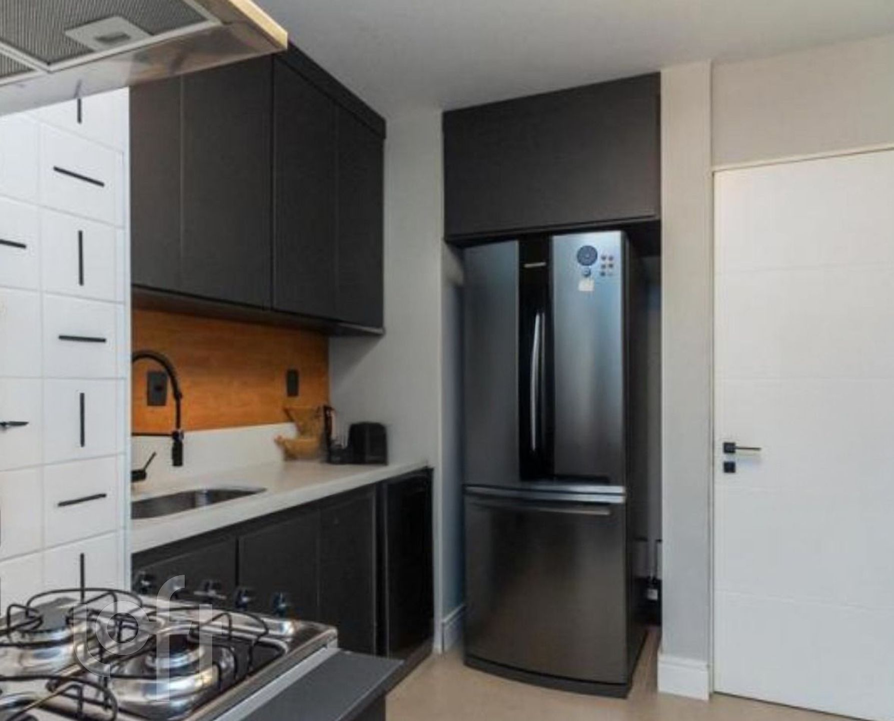 Apartamento à venda com 2 quartos, 106m² - Foto 8