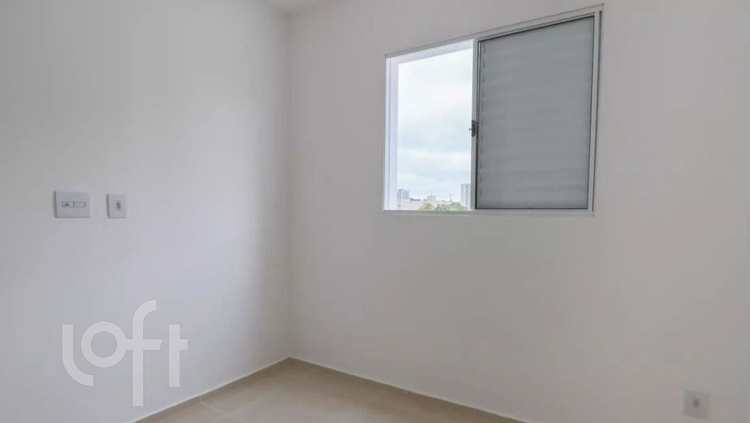 Apartamento à venda com 2 quartos, 78m² - Foto 2