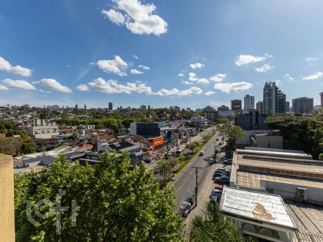 Apartamento com 103m², 1 dormitório, 1 suíte, 1 vaga, Jardim Europa em Porto Alegre