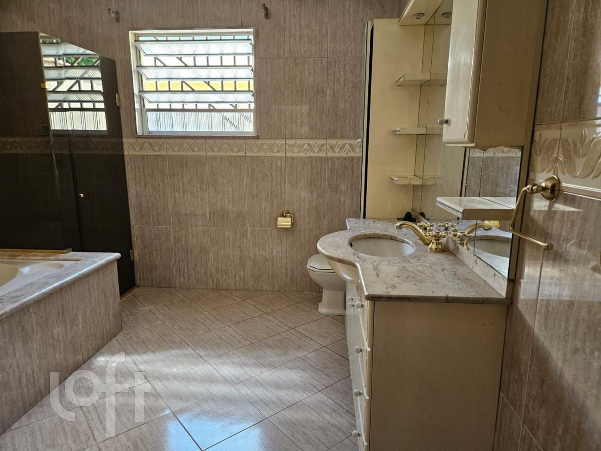 Casa à venda com 3 quartos, 228m² - Foto 12