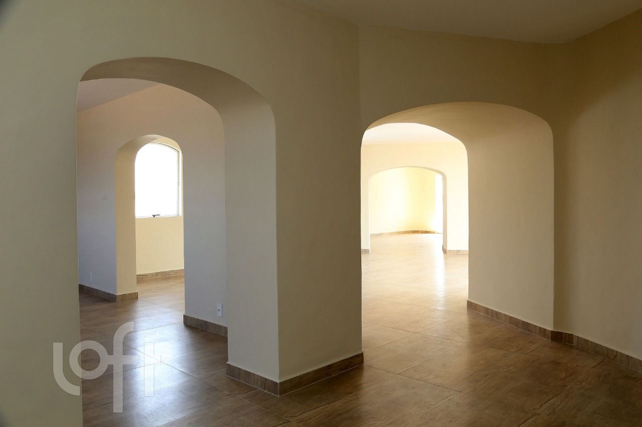 Apartamento à venda com 3 quartos, 520m² - Foto 3