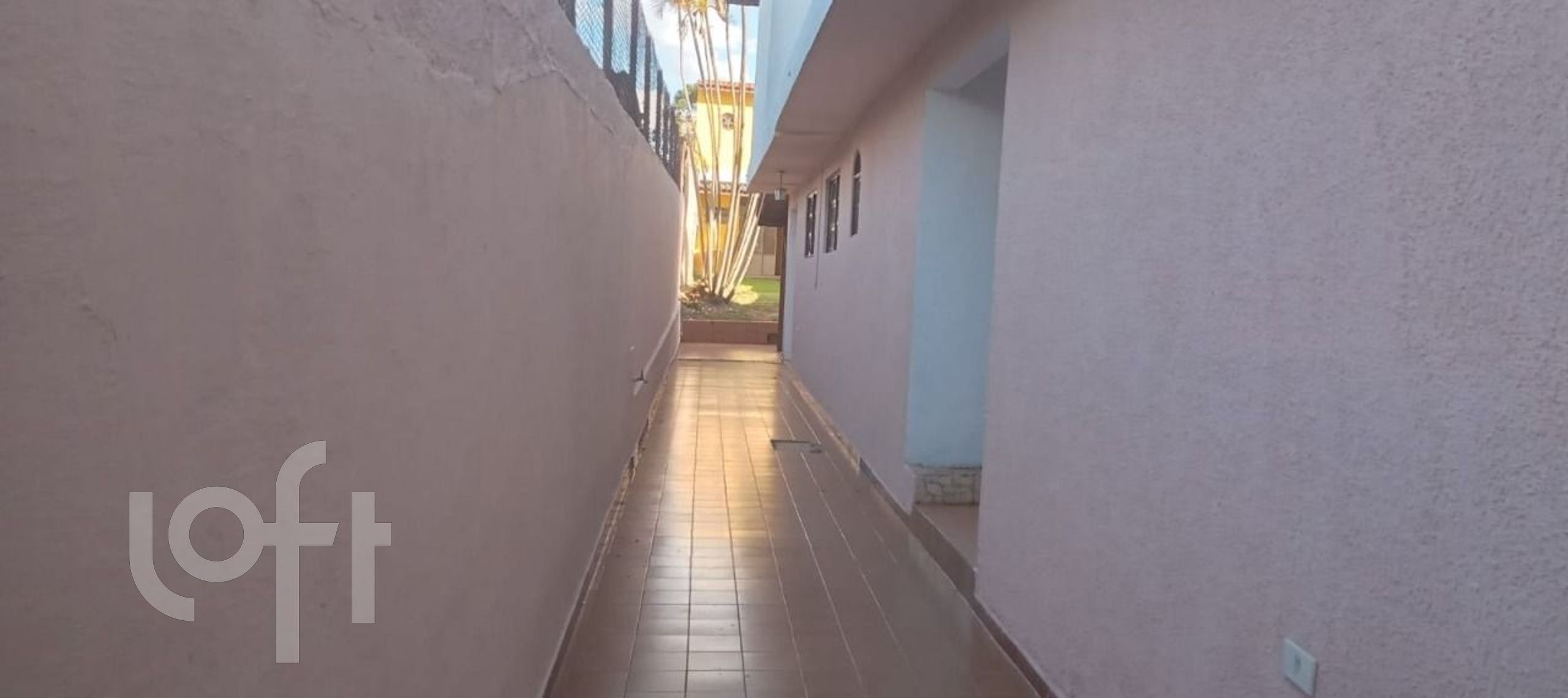 Casa à venda com 3 quartos, 200m² - Foto 11