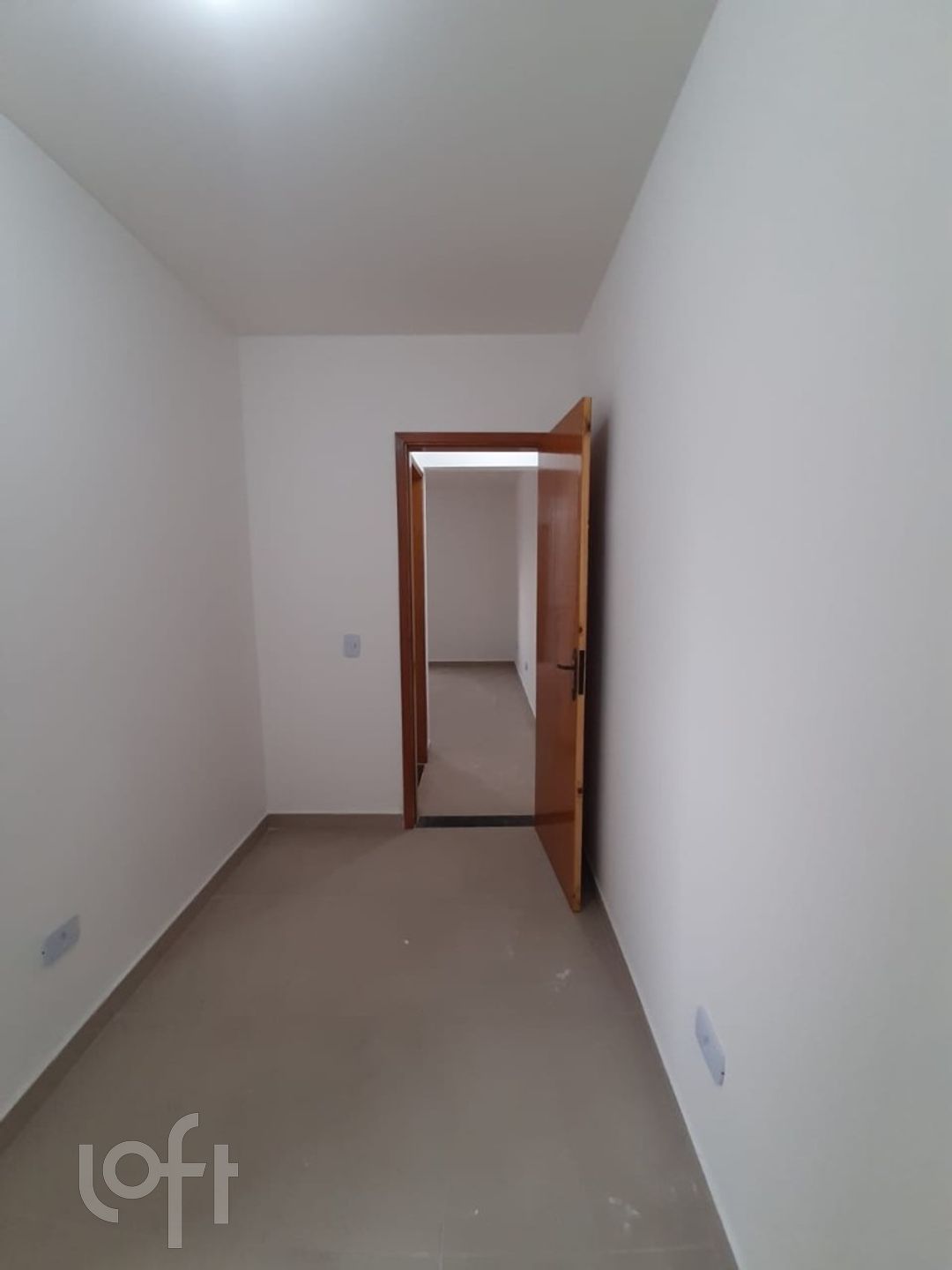 Apartamento à venda com 2 quartos, 42m² - Foto 3