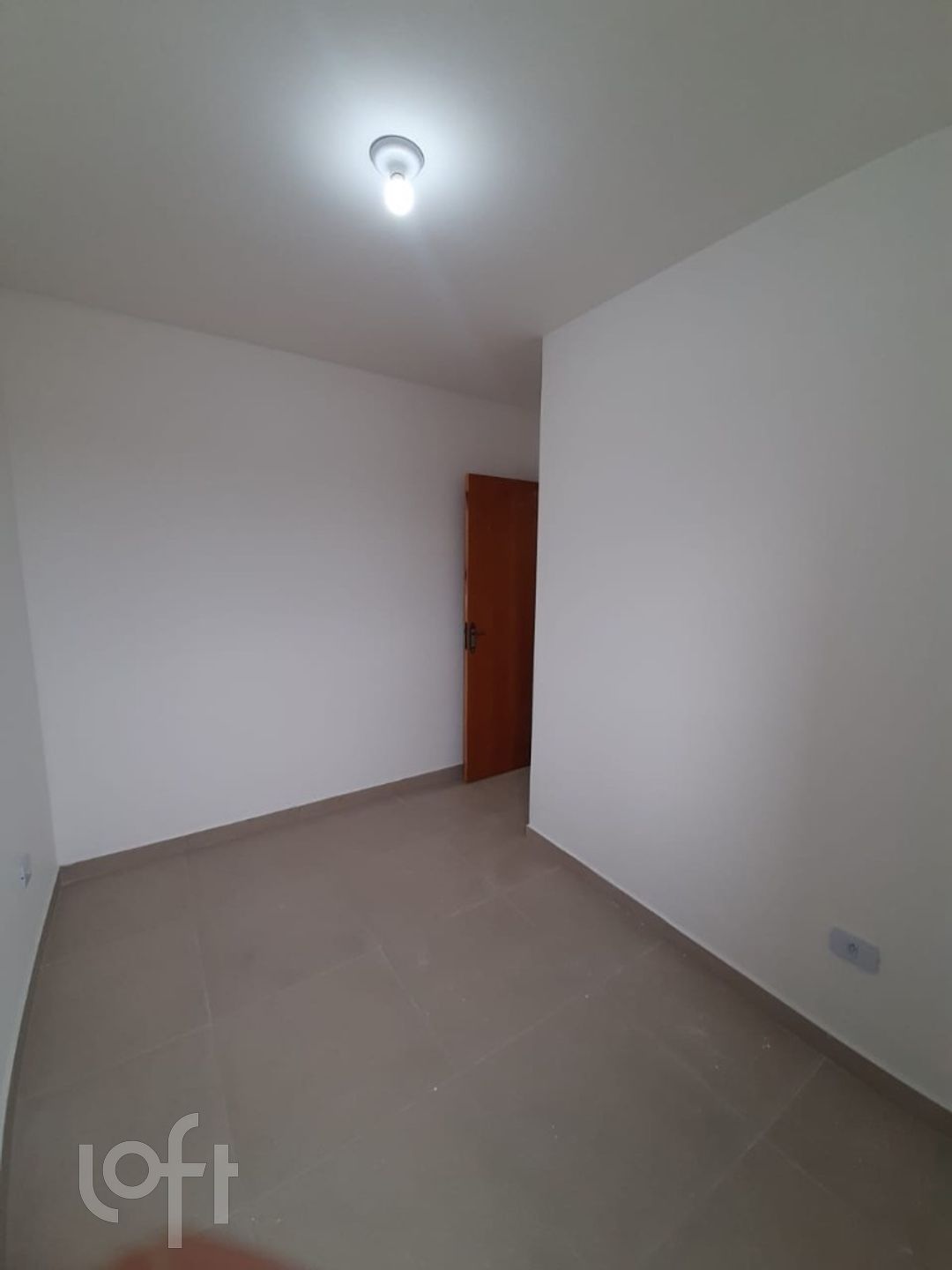 Apartamento à venda com 2 quartos, 42m² - Foto 4