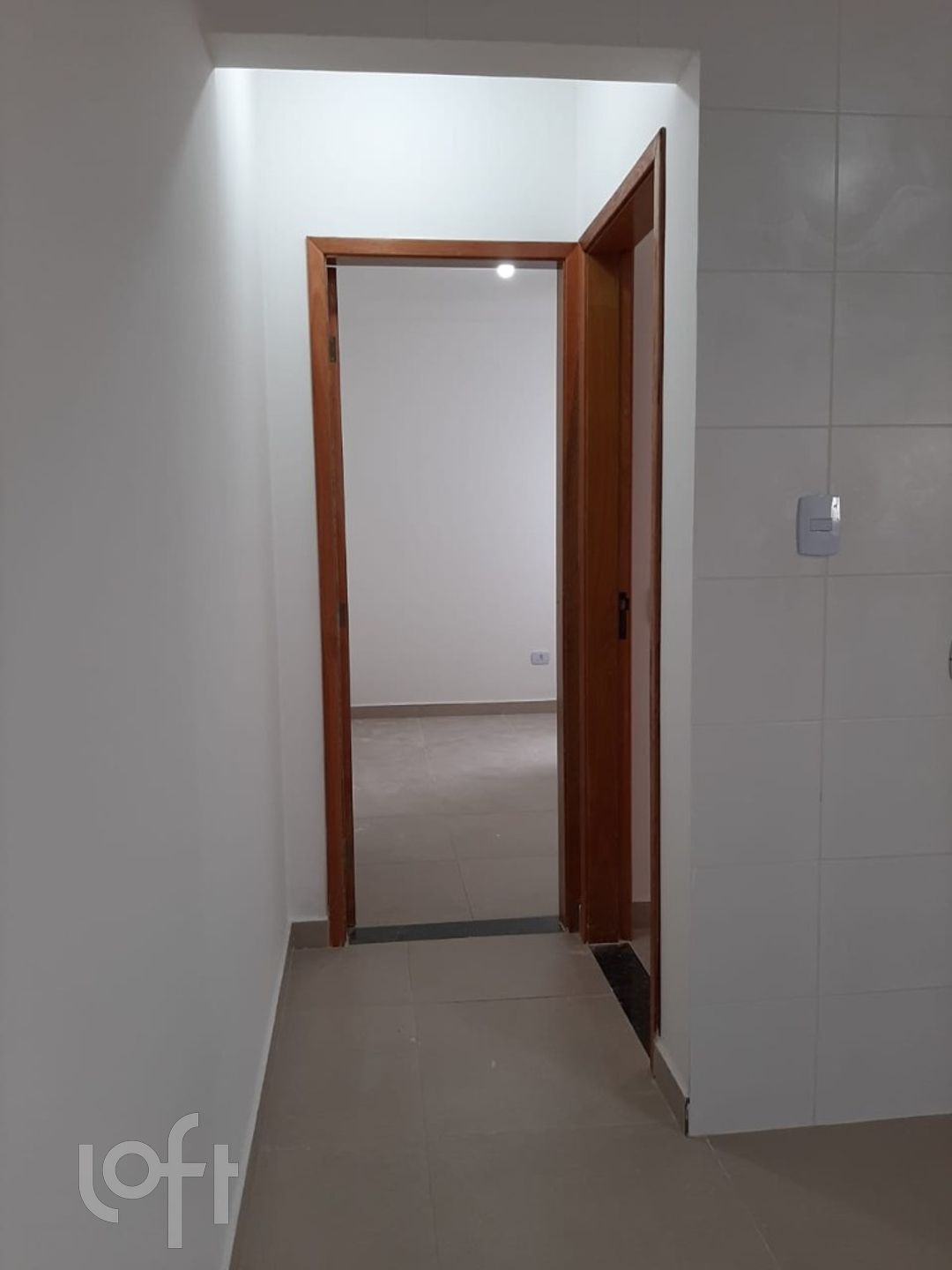 Apartamento à venda com 2 quartos, 42m² - Foto 11