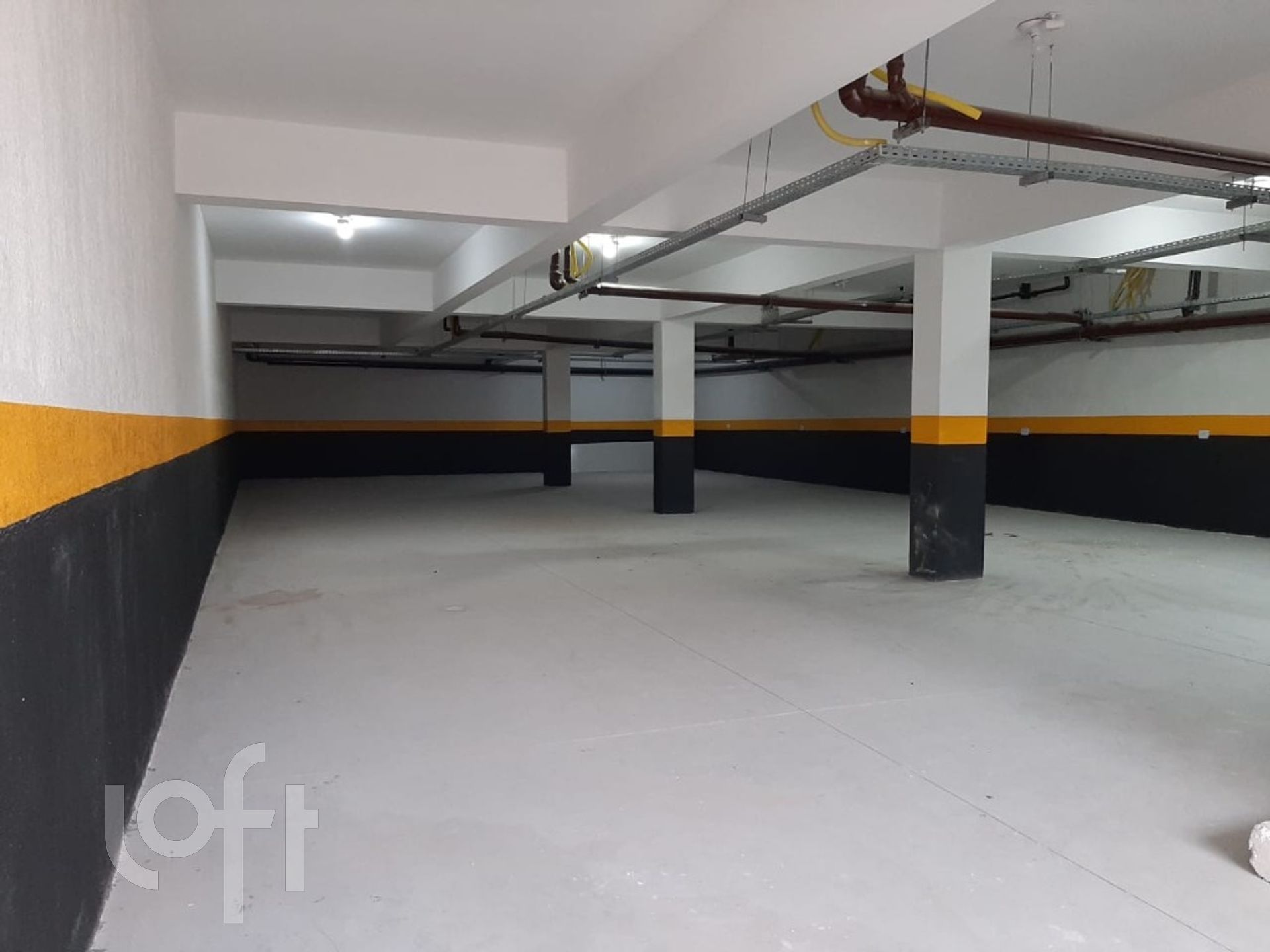 Apartamento à venda com 2 quartos, 42m² - Foto 2