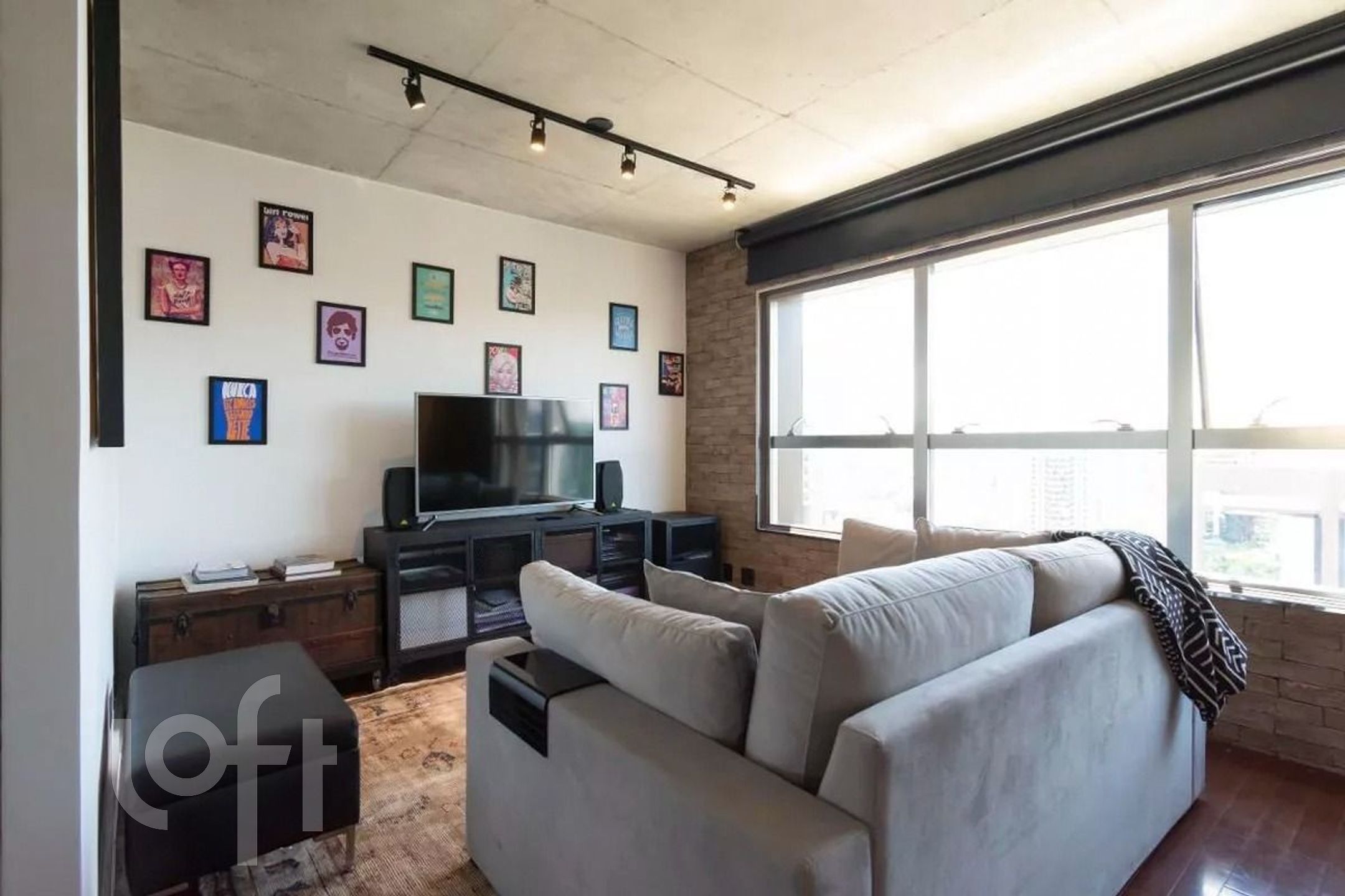 Apartamento na Av. Engenheiro Luiz Carlos Berrini