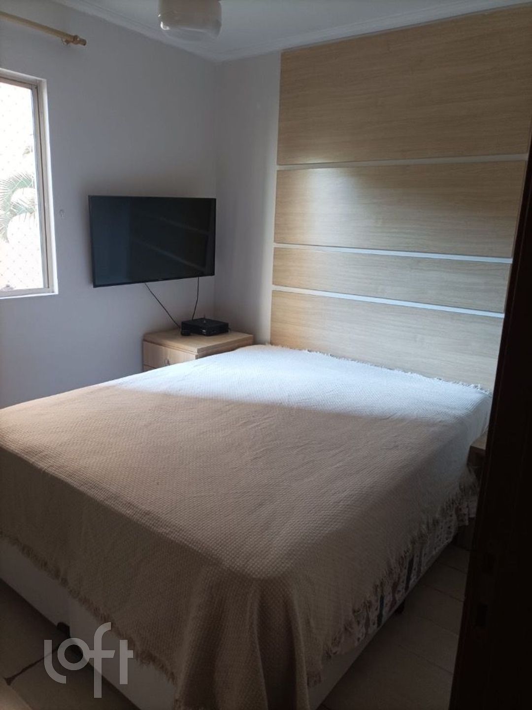 Apartamento à venda com 3 quartos, 74m² - Foto 2