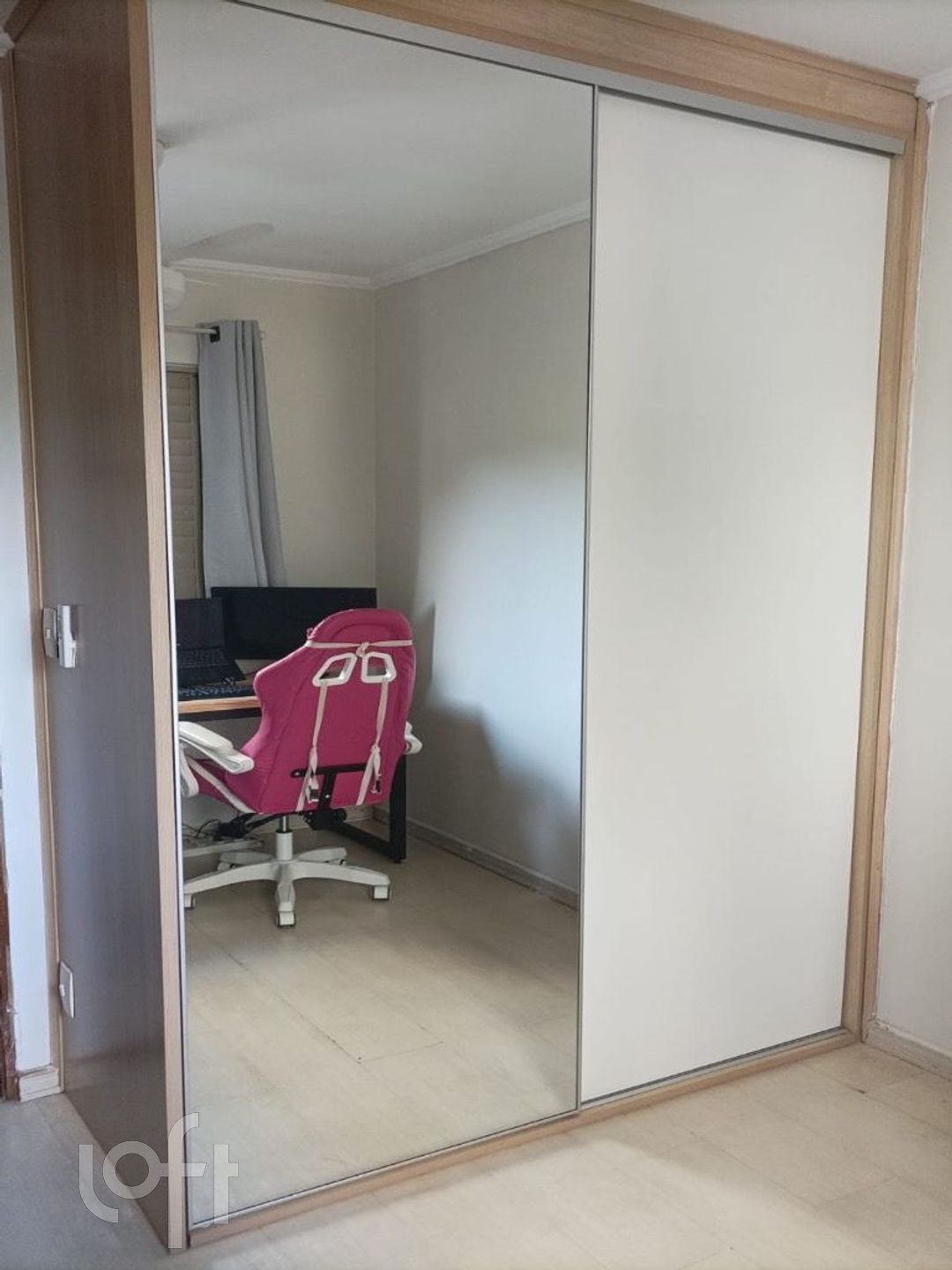 Apartamento à venda com 3 quartos, 74m² - Foto 4