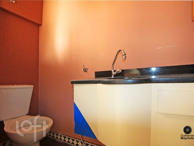 Apartamento com 142m², 4 dormitórios, 1 suíte, 2 vagas, Higienópolis em Porto Alegre