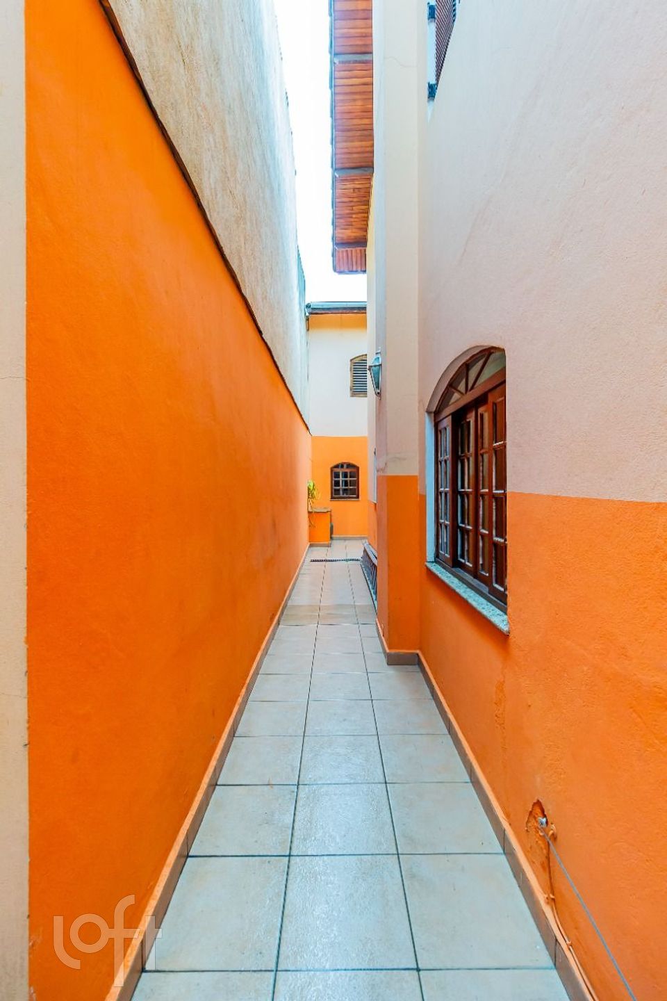 Casa à venda com 5 quartos, 200m² - Foto 57