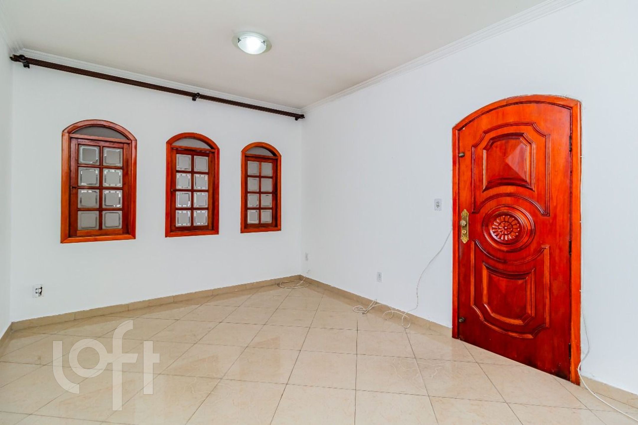 Casa à venda com 5 quartos, 200m² - Foto 5