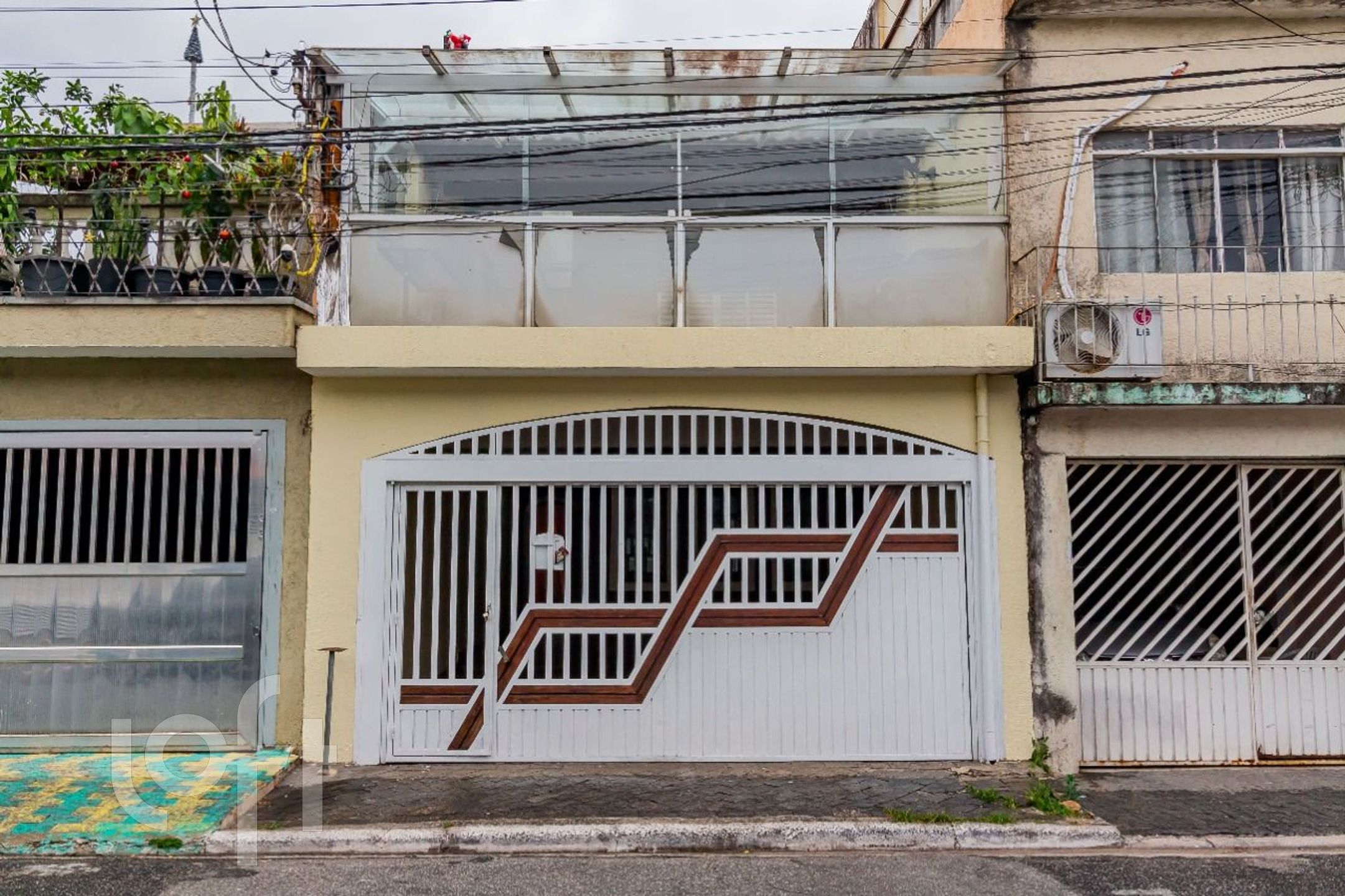 Casa à venda com 5 quartos, 200m² - Foto 64