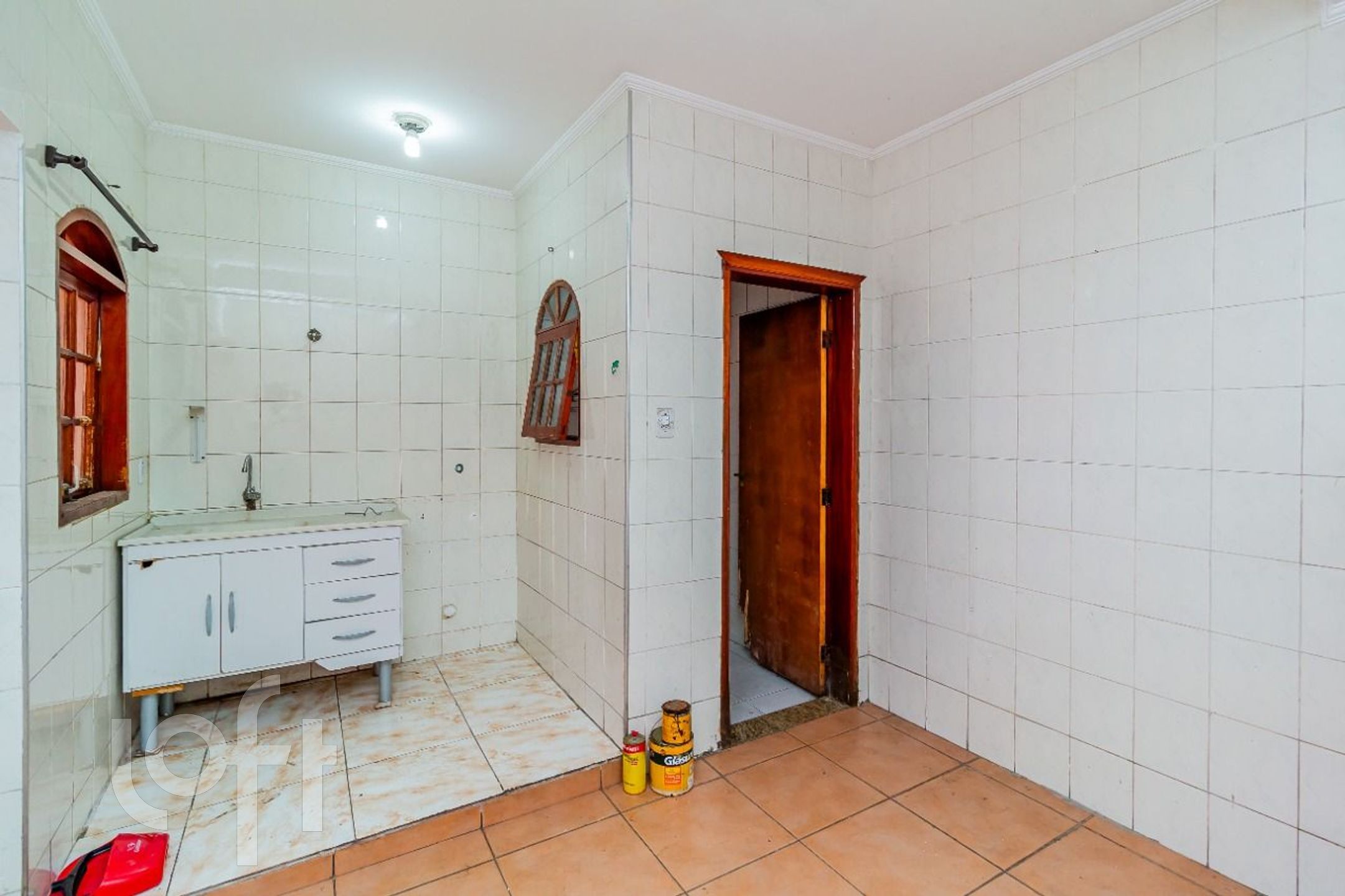 Casa à venda com 5 quartos, 200m² - Foto 46