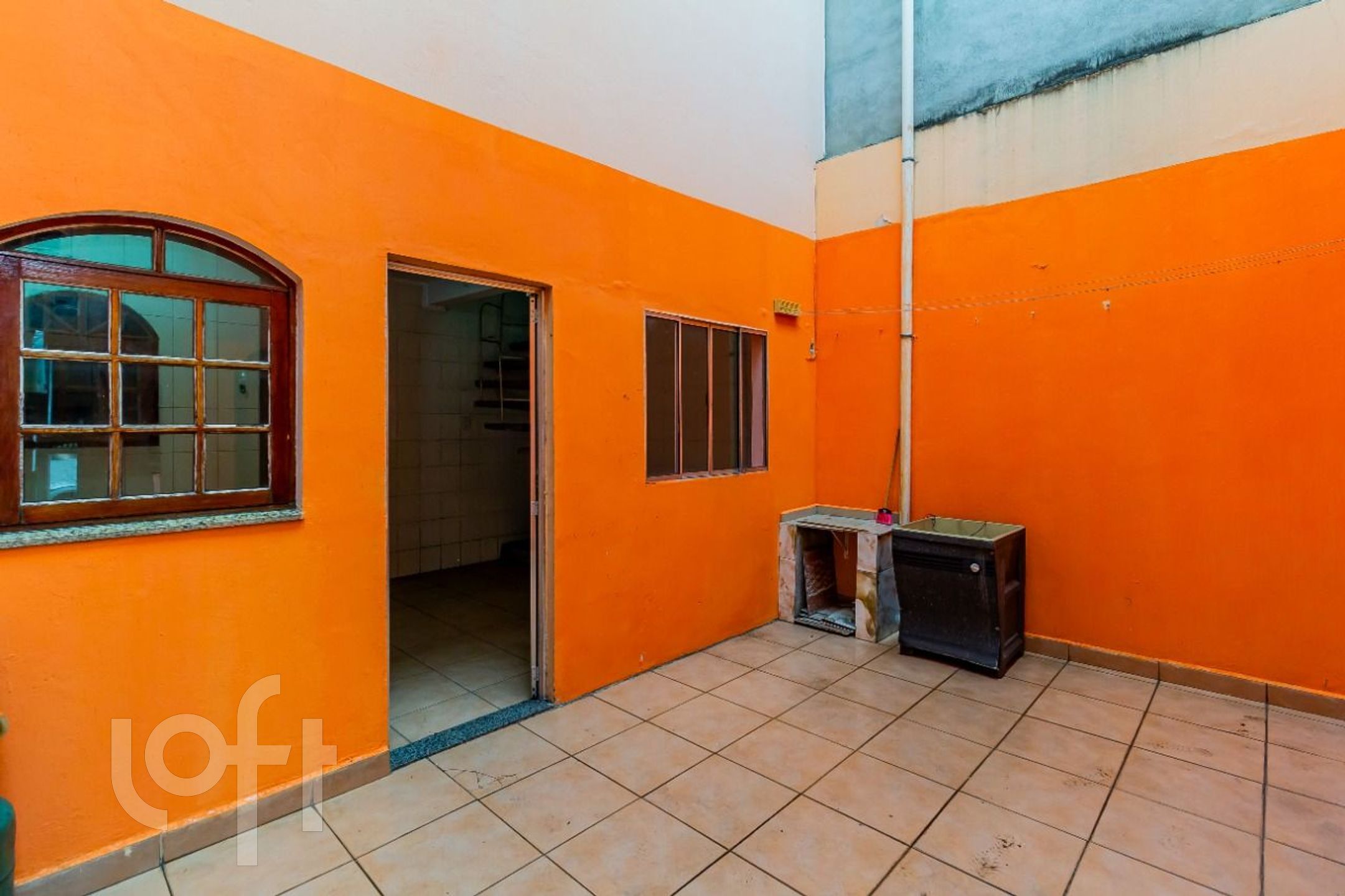 Casa à venda com 5 quartos, 200m² - Foto 43