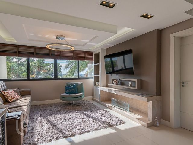 Apartamento com 100m², 3 dormitórios, 2 suítes, 2 vagas, Higienópolis em Porto Alegre