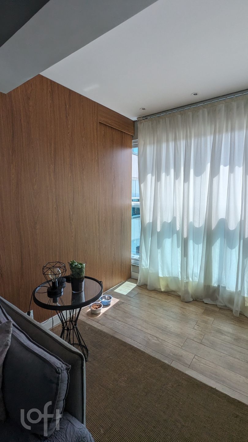 Apartamento à venda com 1 quarto, 43m² - Foto 7