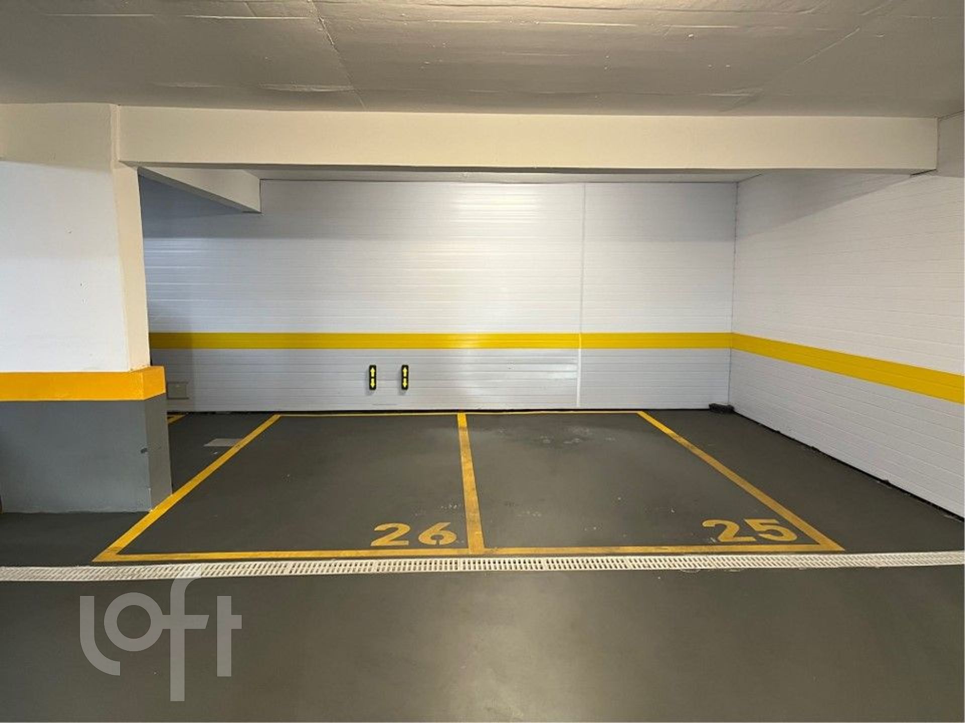 Apartamento à venda com 4 quartos, 220m² - Foto 35