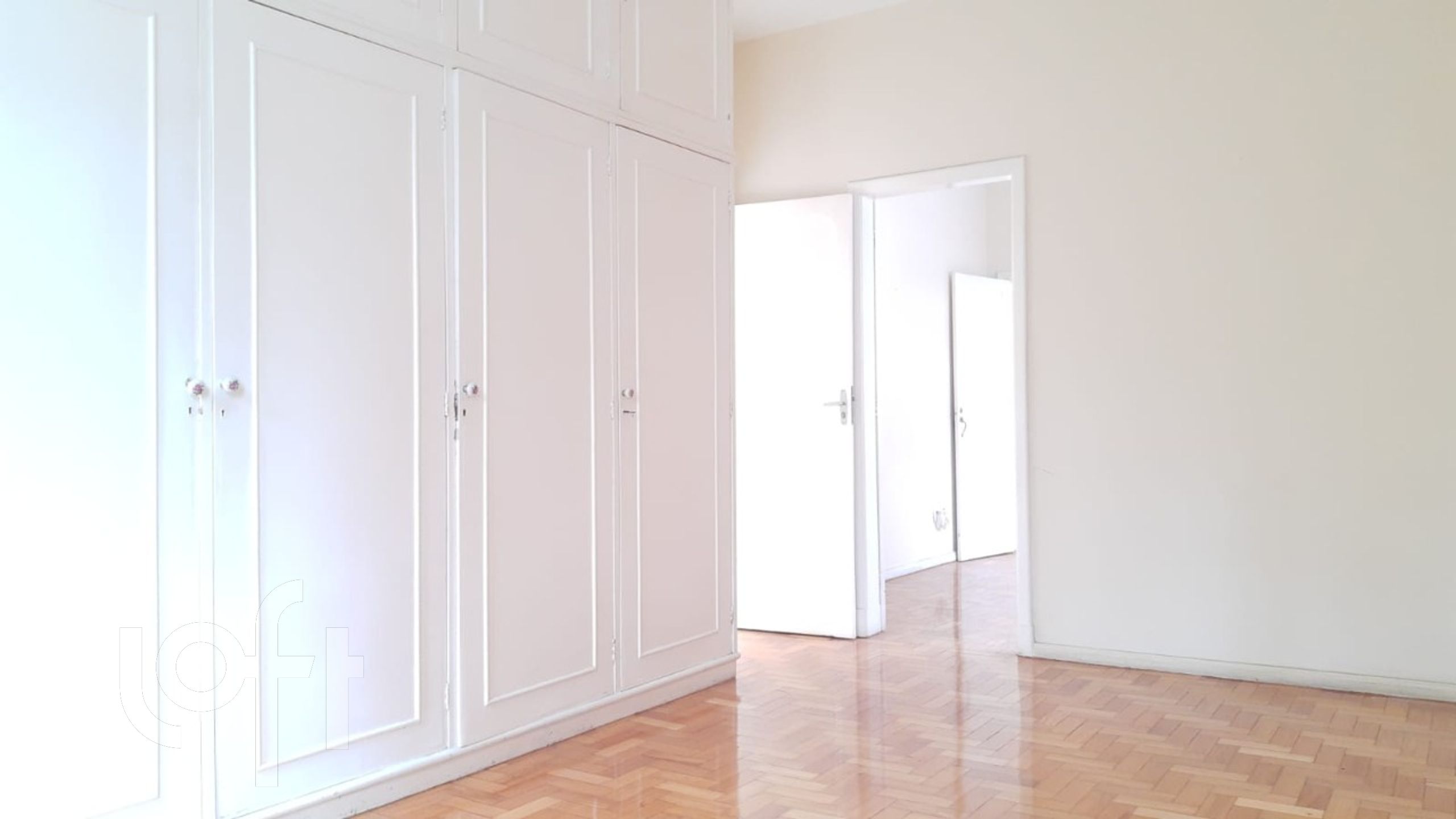 Apartamento à venda com 3 quartos, 160m² - Foto 12