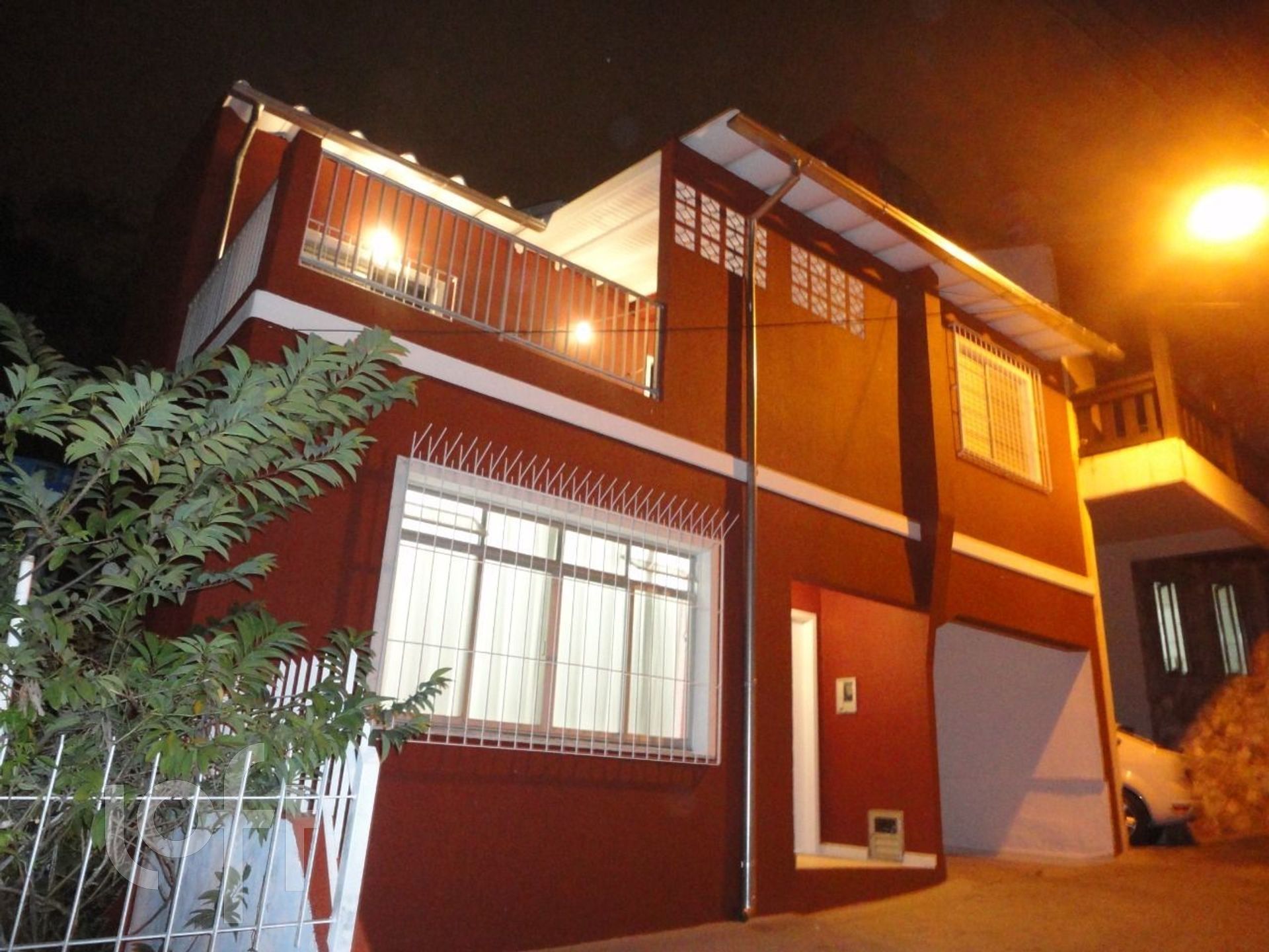 Casa Residencial com 111m², 3 quartos, 1 suíte, 1 garagem, no bairro Agronômica em Florianópolis