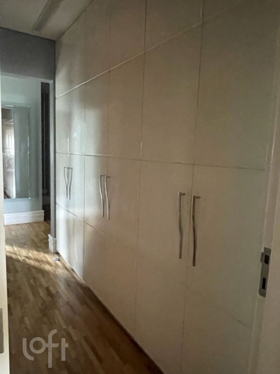 Apartamento à venda com 4 quartos, 226m² - Foto 3