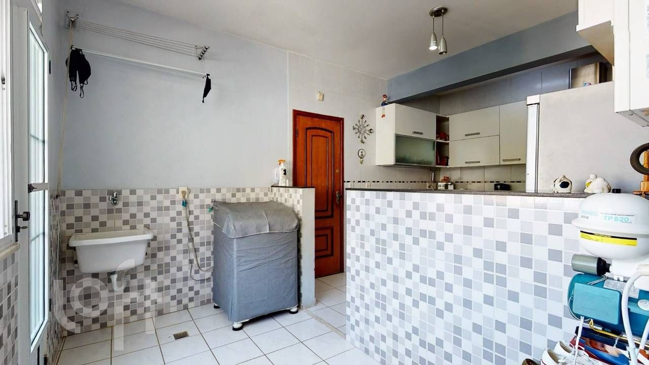 Apartamento à venda com 4 quartos, 207m² - Foto 15