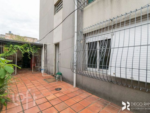 Apartamento com 89m², 2 dormitórios, 1 vaga, Menino Deus em Porto Alegre