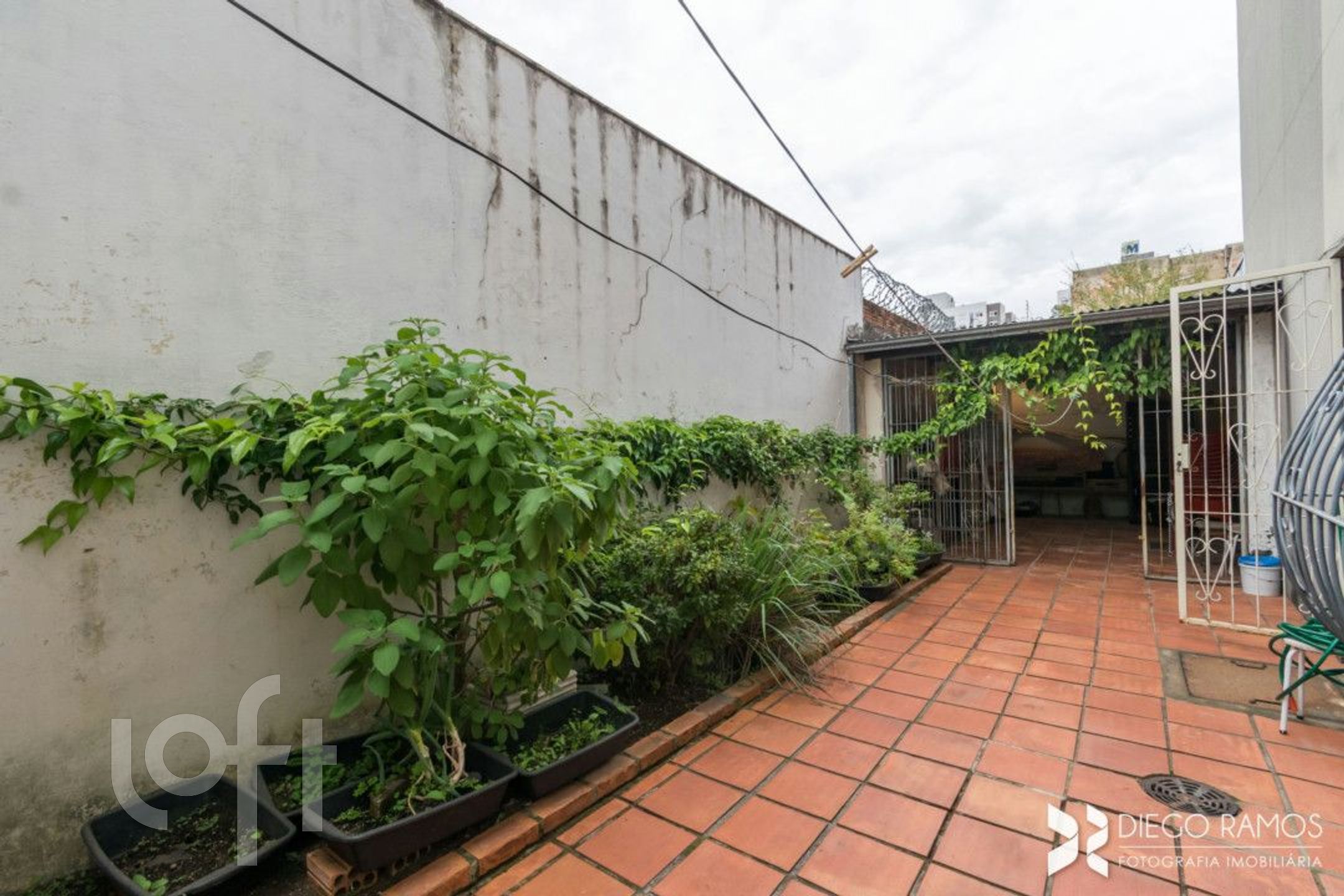 Apartamento com 89m², 2 dormitórios, 1 vaga, Menino Deus em Porto Alegre