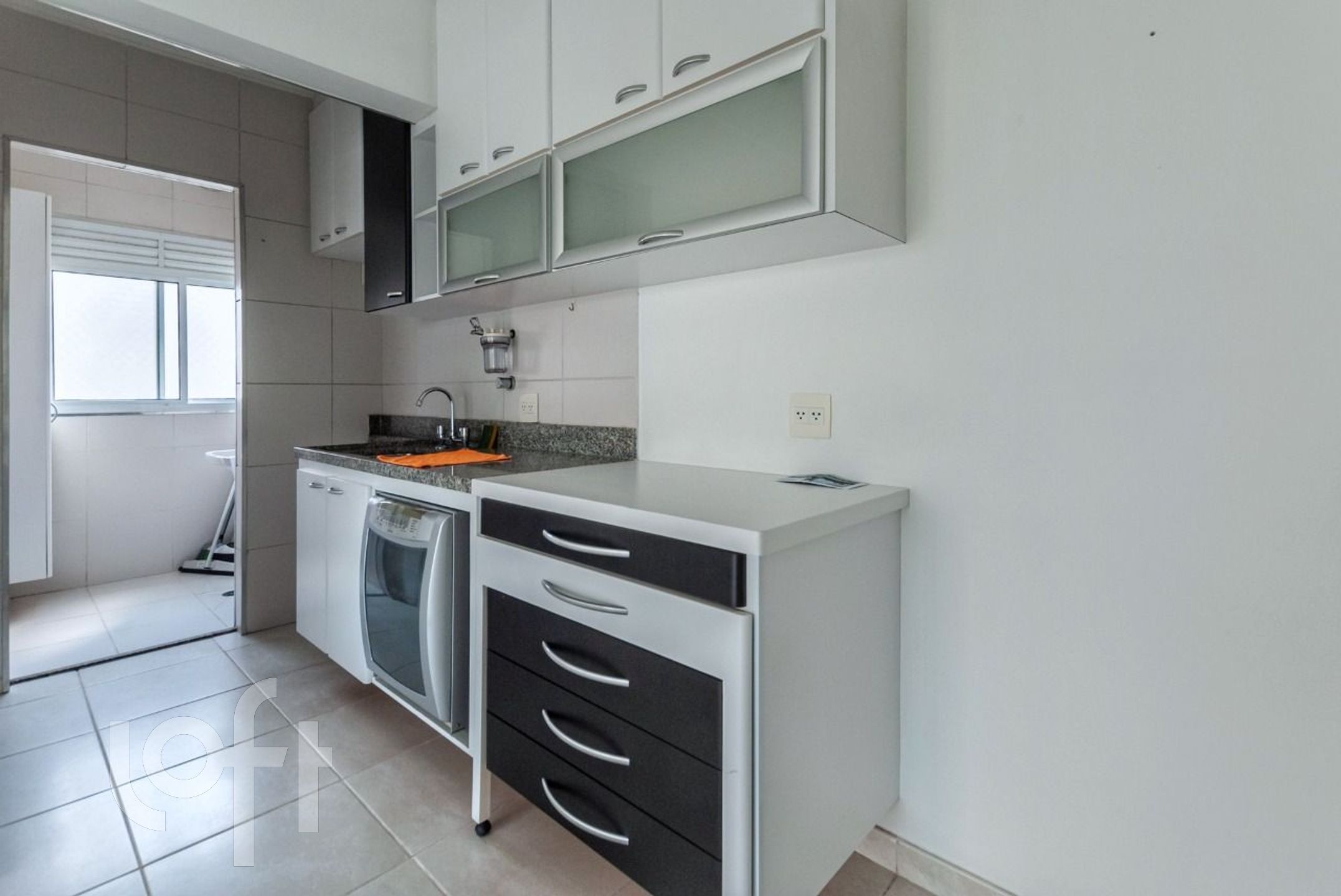 Apartamento à venda com 2 quartos, 70m² - Foto 12