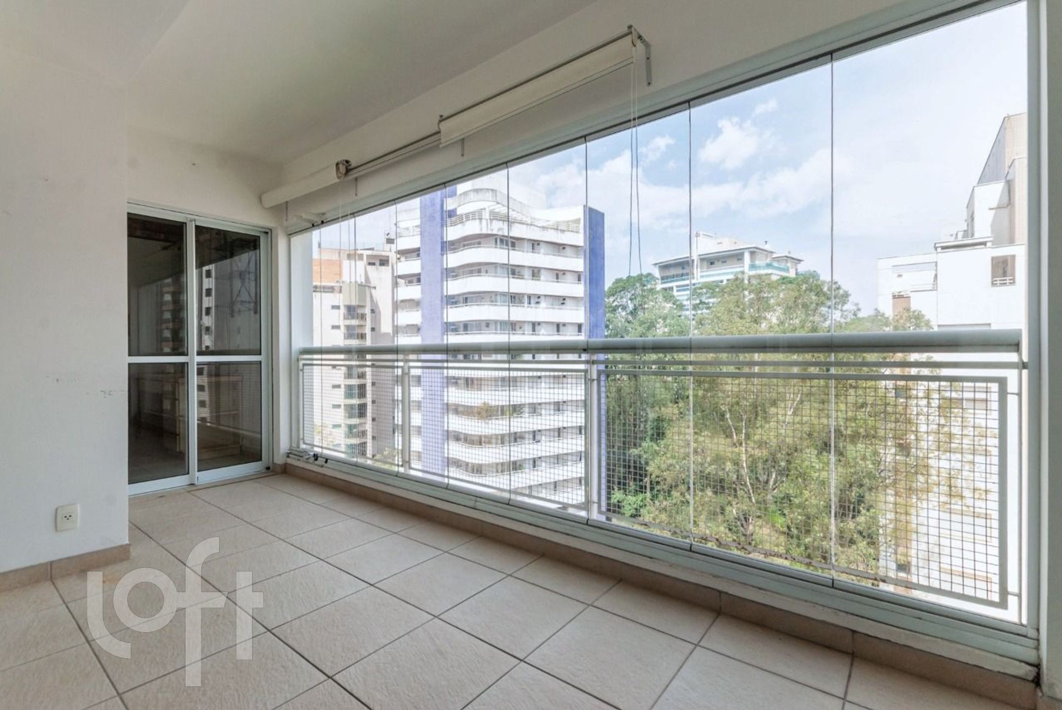 Apartamento à venda com 2 quartos, 70m² - Foto 8