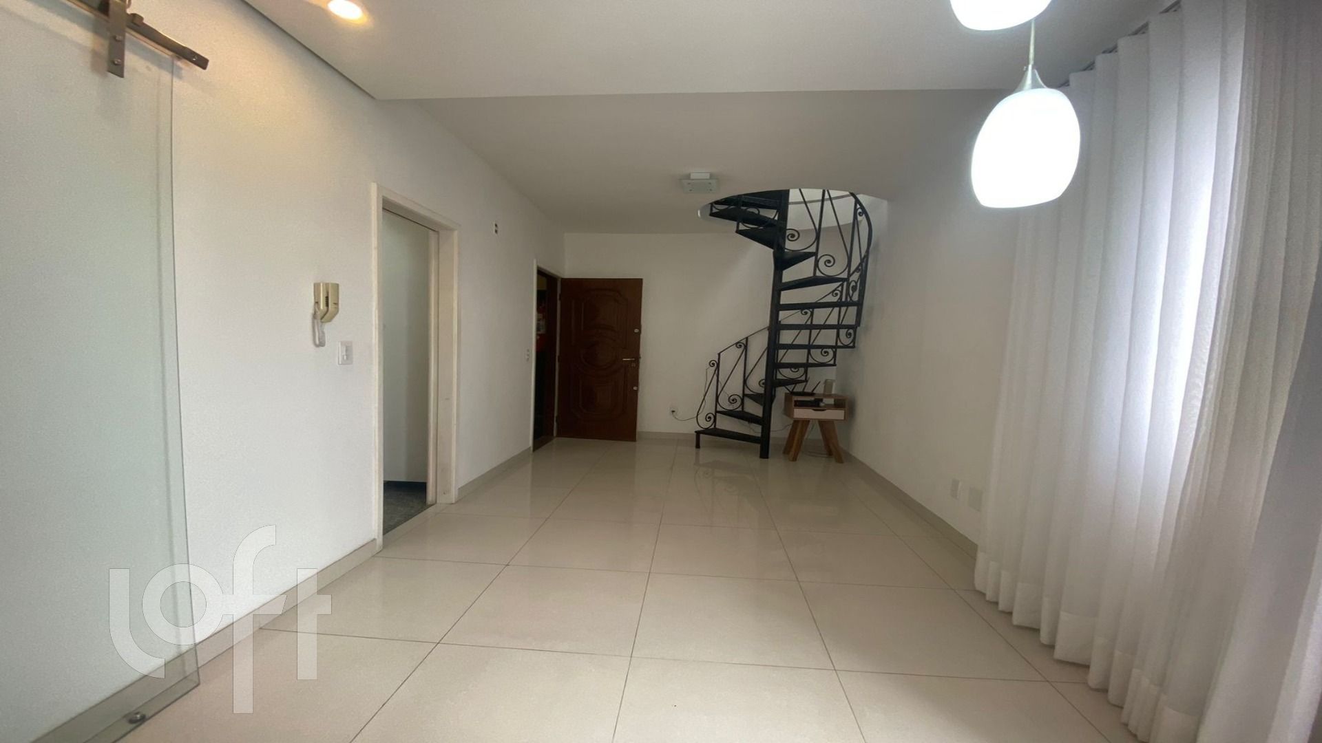 Apartamento à venda com 3 quartos, 170m² - Foto 3