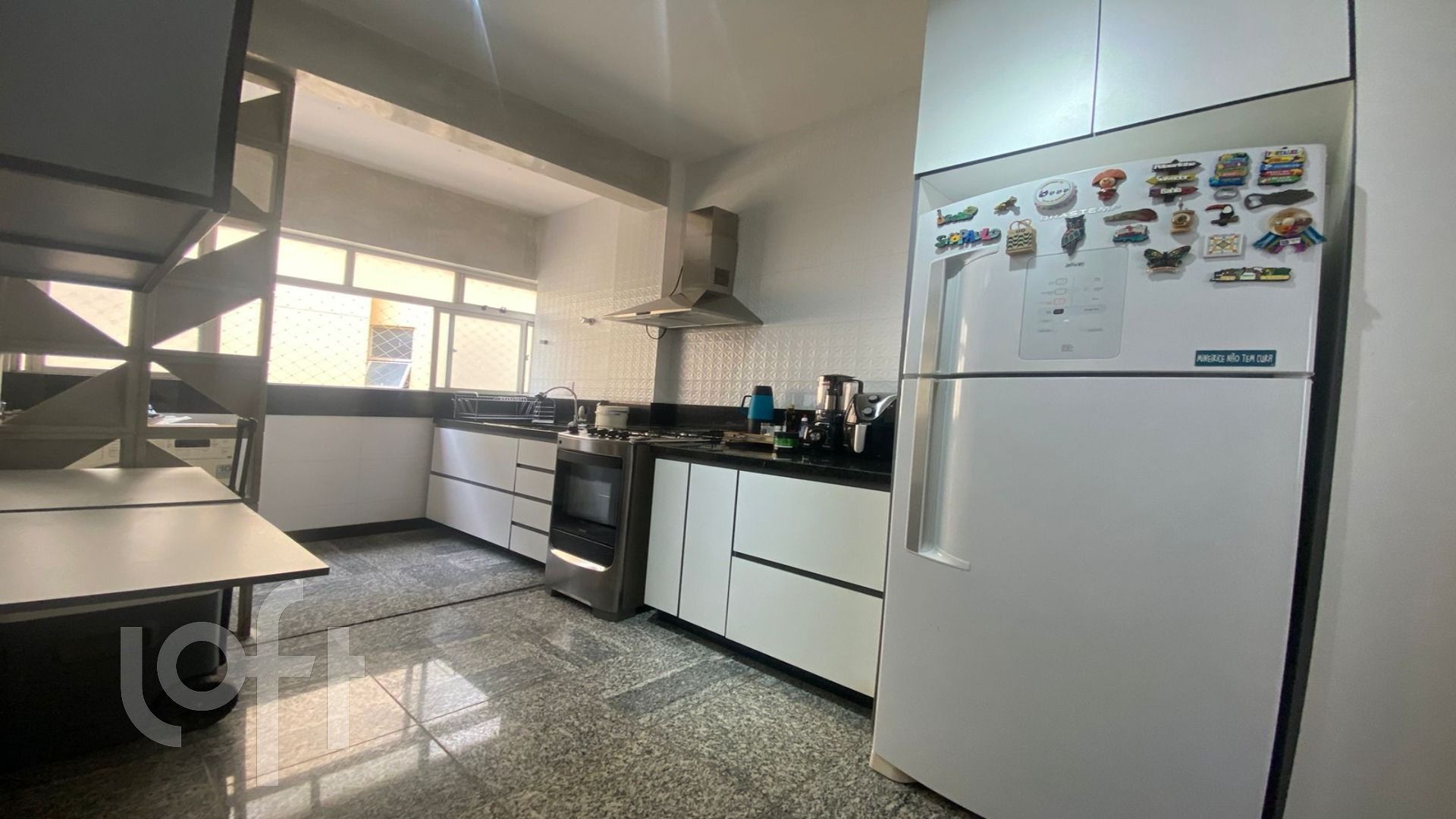 Apartamento à venda com 3 quartos, 170m² - Foto 8