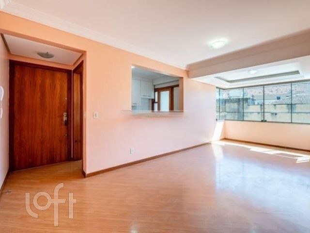 Apartamento com 71m², 2 dormitórios, 1 suíte, 1 vaga, Menino Deus em Porto Alegre