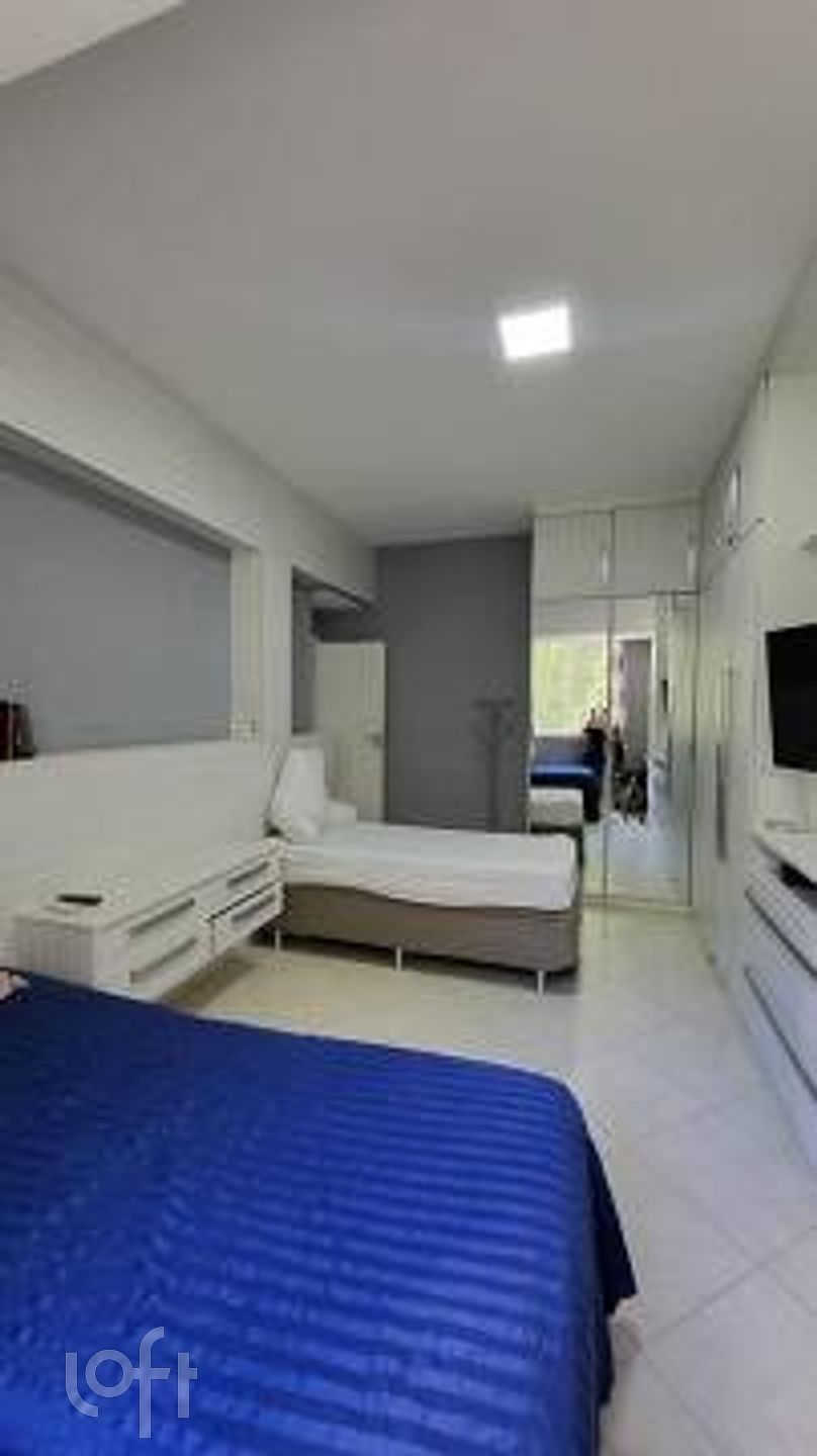 Apartamento à venda com 3 quartos, 264m² - Foto 5