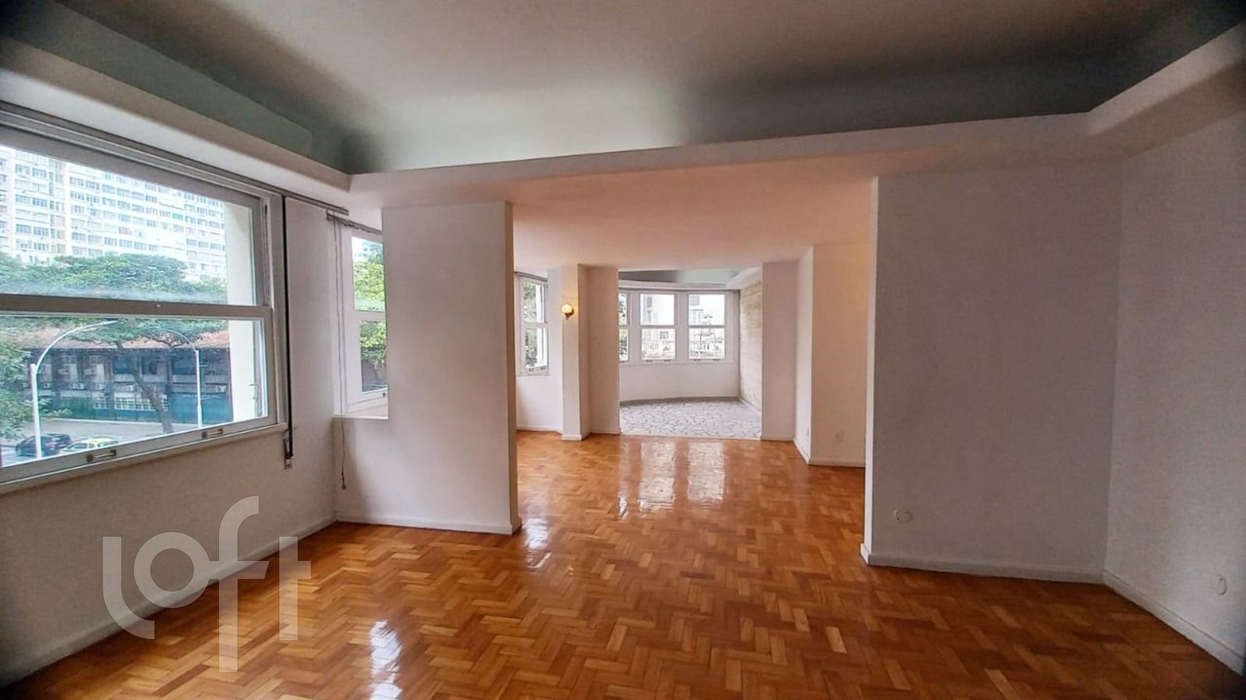 Apartamento à venda com 3 quartos, 187m² - Foto 16