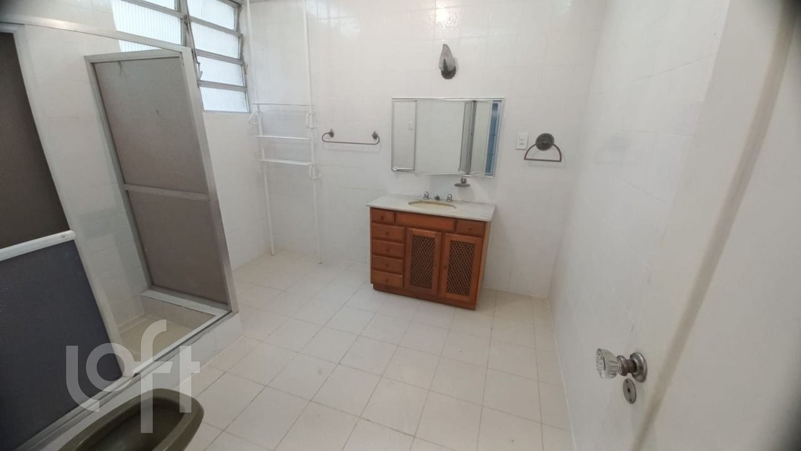 Apartamento à venda com 3 quartos, 187m² - Foto 5