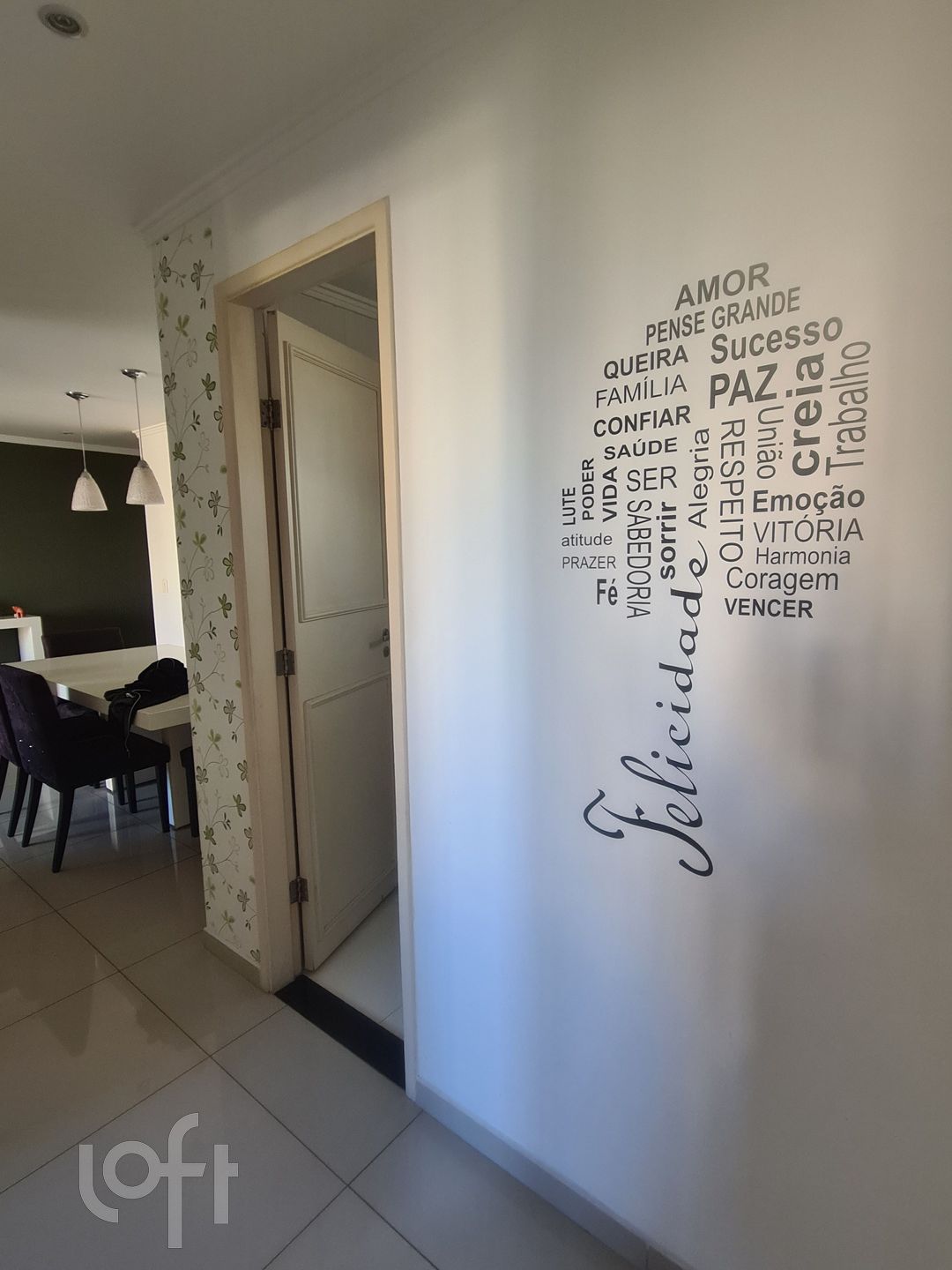 Apartamento à venda com 3 quartos, 68m² - Foto 4