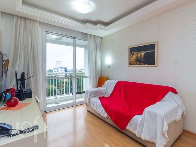 Apartamento com 76m², 3 dormitórios, 1 suíte, 1 vaga, Cristo Redentor em Porto Alegre