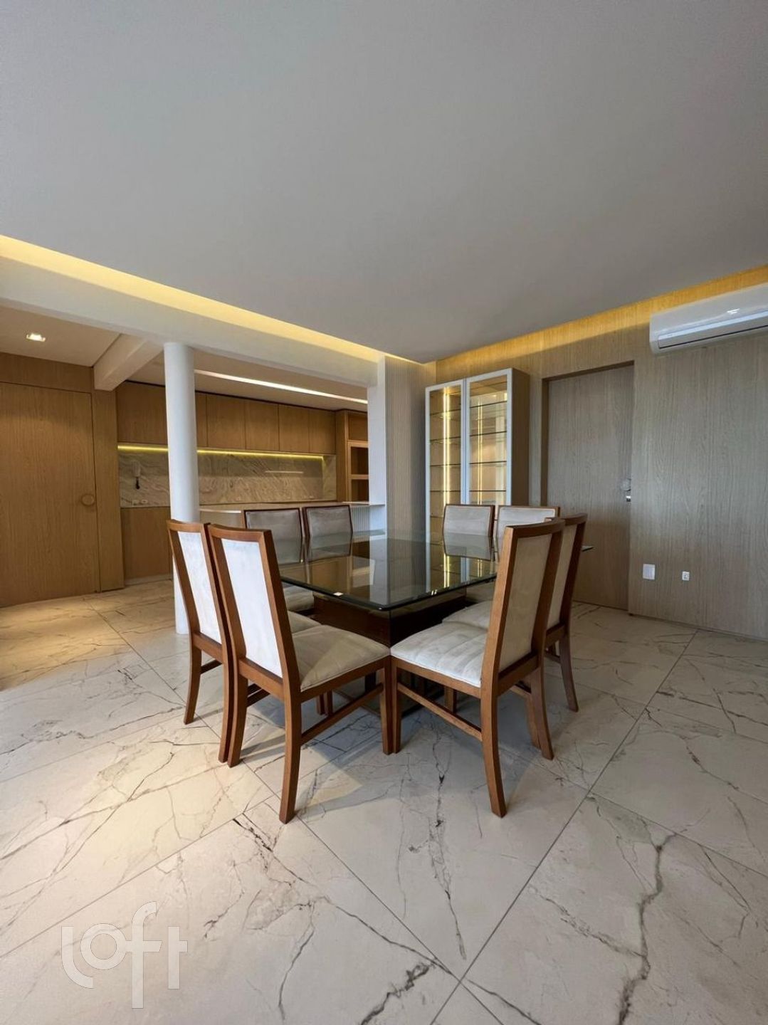 Apartamentos com 141m², 4 quartos, 3 suítes, 1 garagem, no bairro Centro em Itajaí