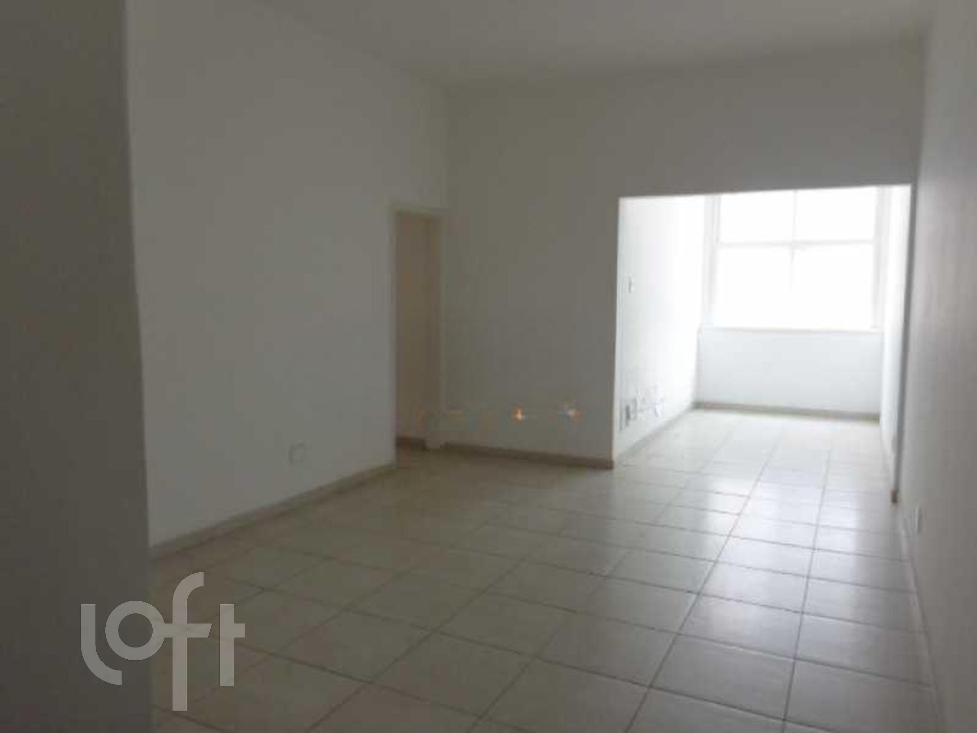 Apartamento à venda com 3 quartos, 90m² - Foto 1