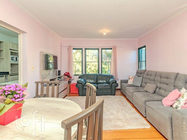 Apartamento com 78m², 2 dormitórios, 1 vaga, Vila Ipiranga em Porto Alegre