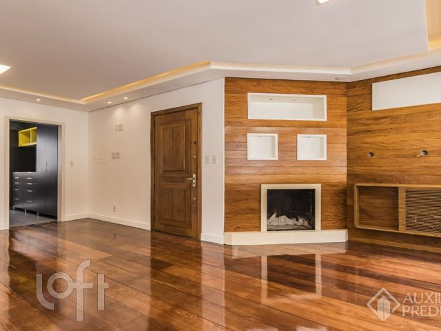 Apartamento com 95m², 2 dormitórios, 1 suíte, 2 vagas, Bela Vista em Porto Alegre